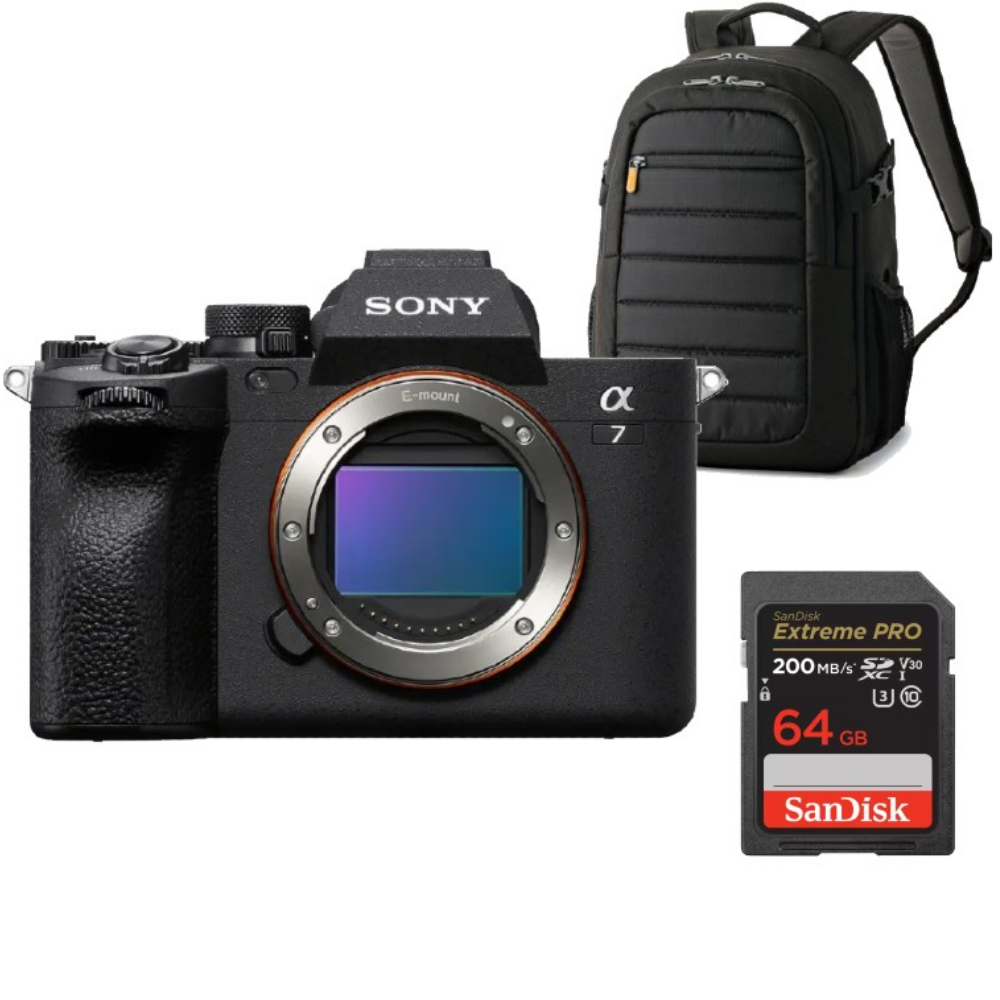 Sony Alpha 7 camera, rugzak en 64GB SanDisk geheugenkaart.
