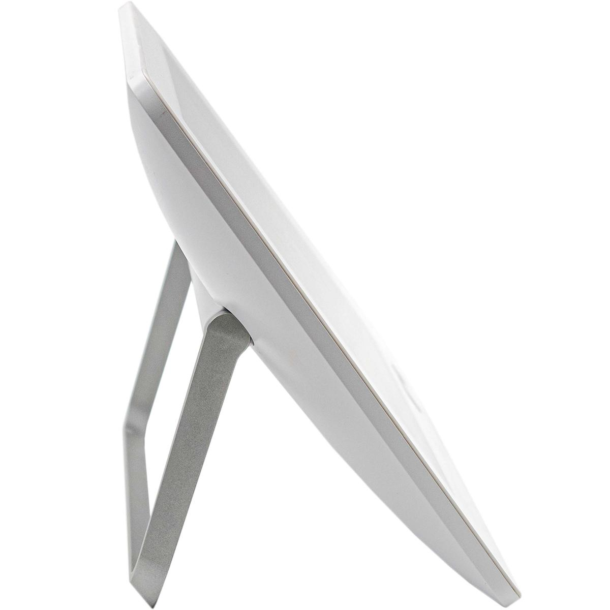 Vista laterale di un display digitale bianco con supporto argentato su sfondo bianco.