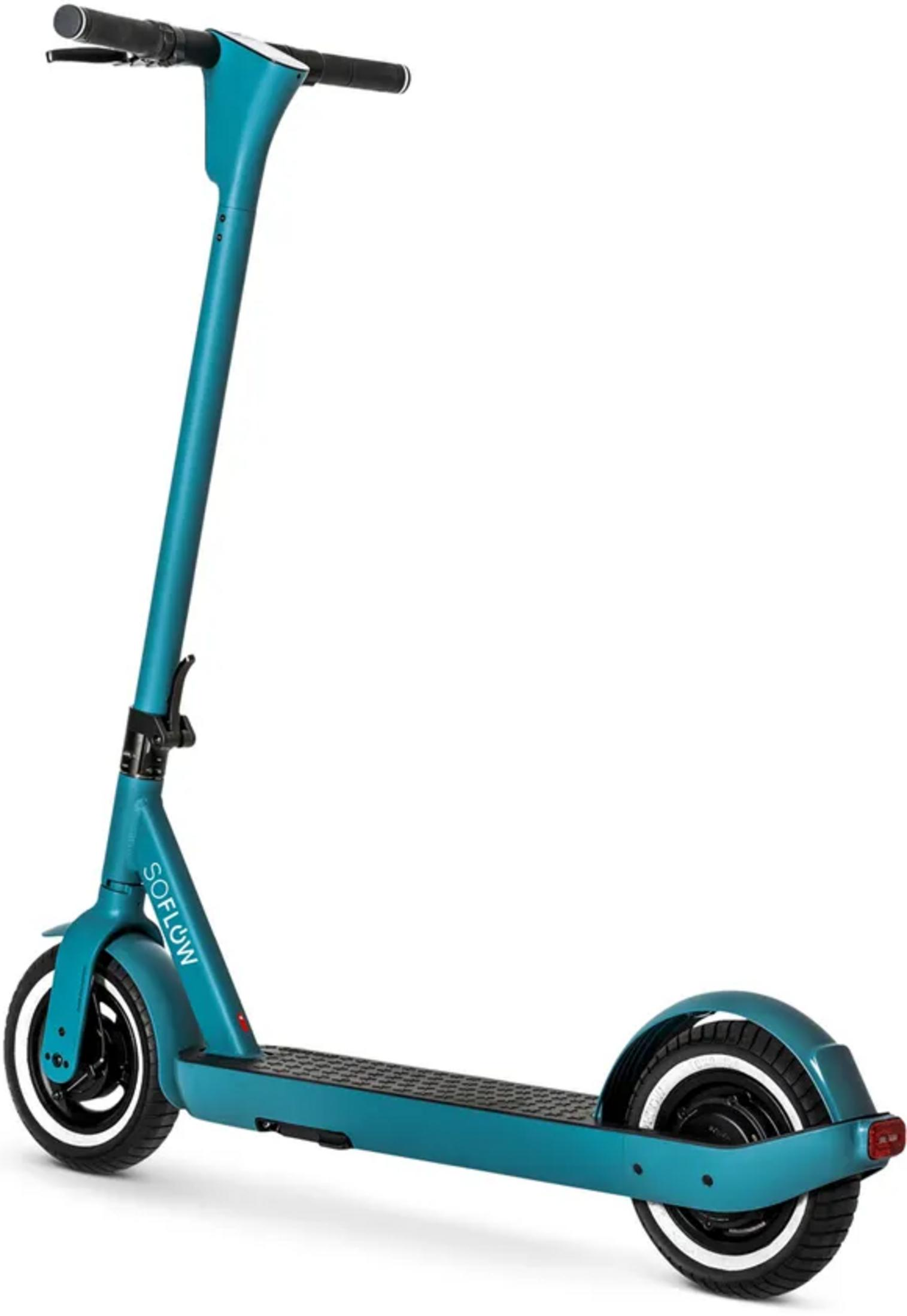 Un scooter électrique turquoise avec guidon et repose-pieds noirs.