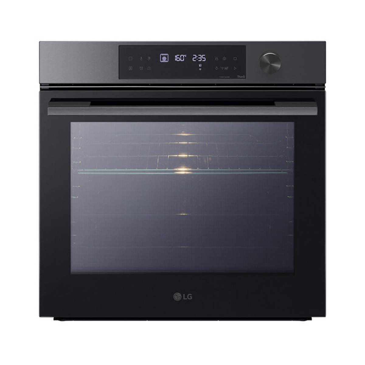 Un moderno forno LG nero con display digitale e interno visibile.
