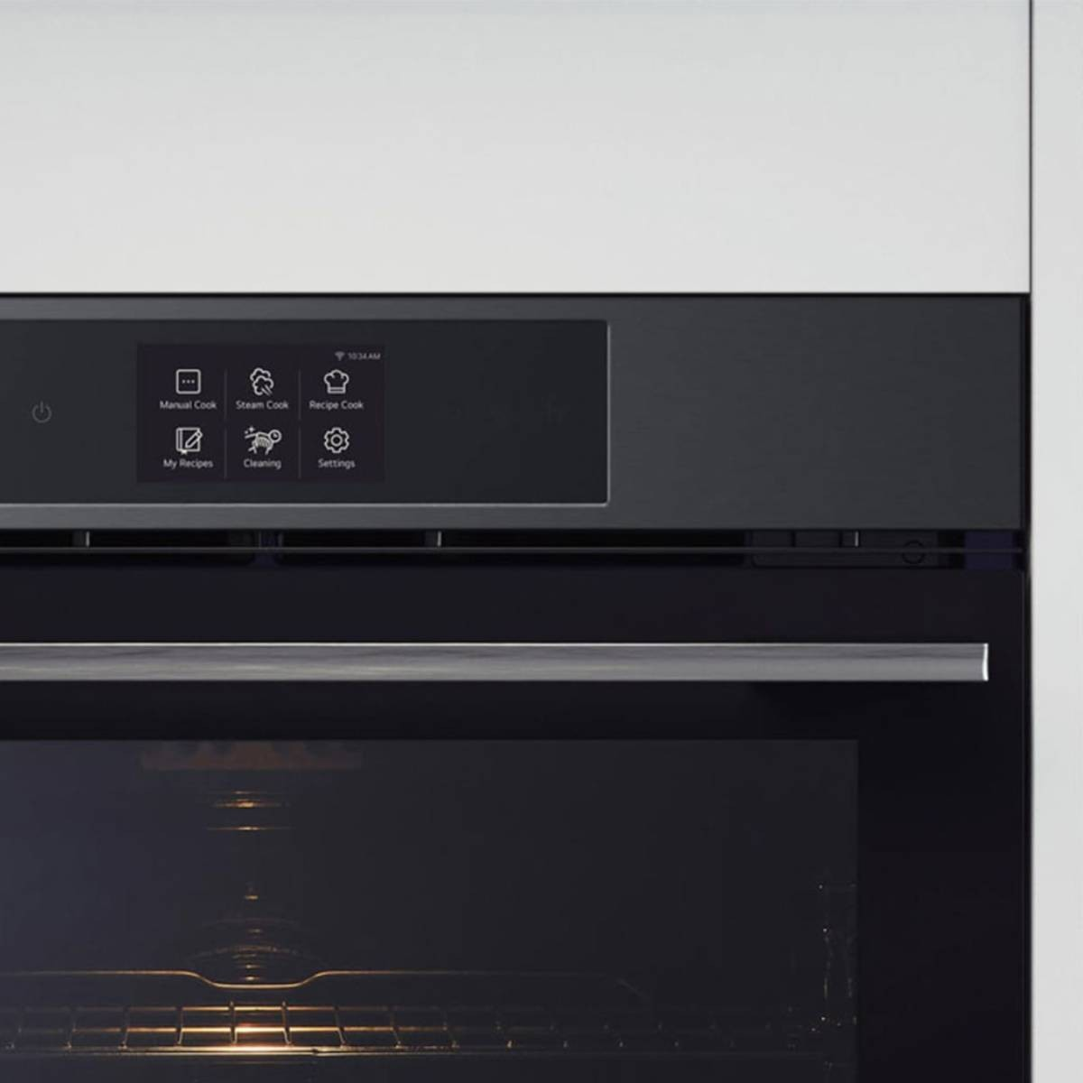 Un forno moderno con pannello touch per varie modalità di cottura: manuale, vapore, ricetta.