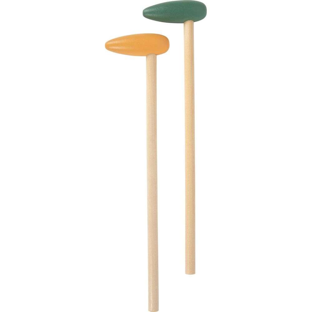 Due martelli giocattolo in legno: uno con testa arancione, uno con testa verde.