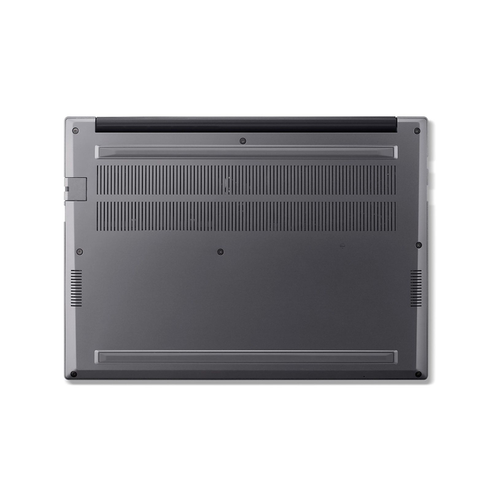 Unterseite eines grauen Laptops mit Lüftungsschlitzen und Schrauben.