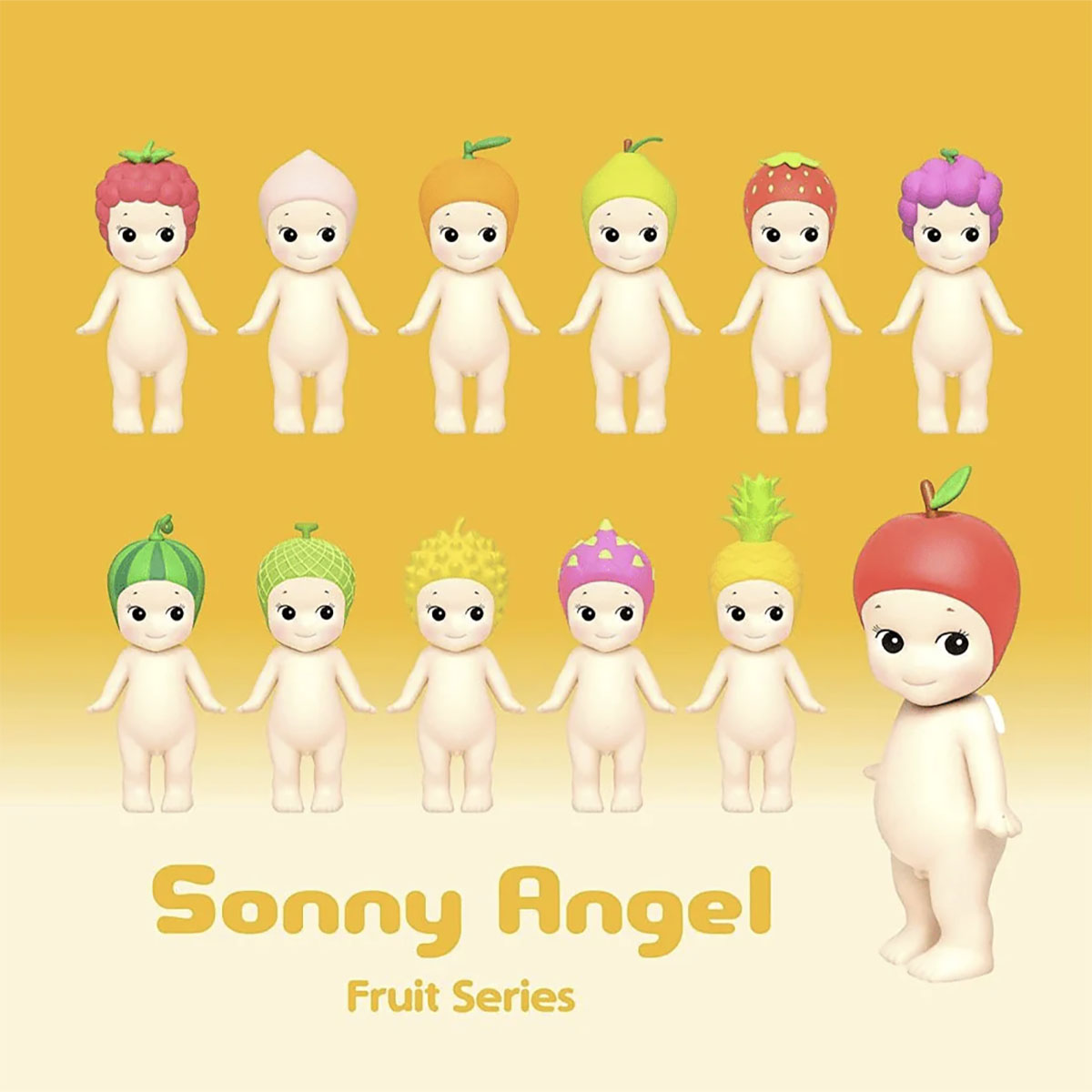 Sonny Angel Fruit Series Figuren mit fruchtförmigen Hüten auf gelbem Hintergrund.