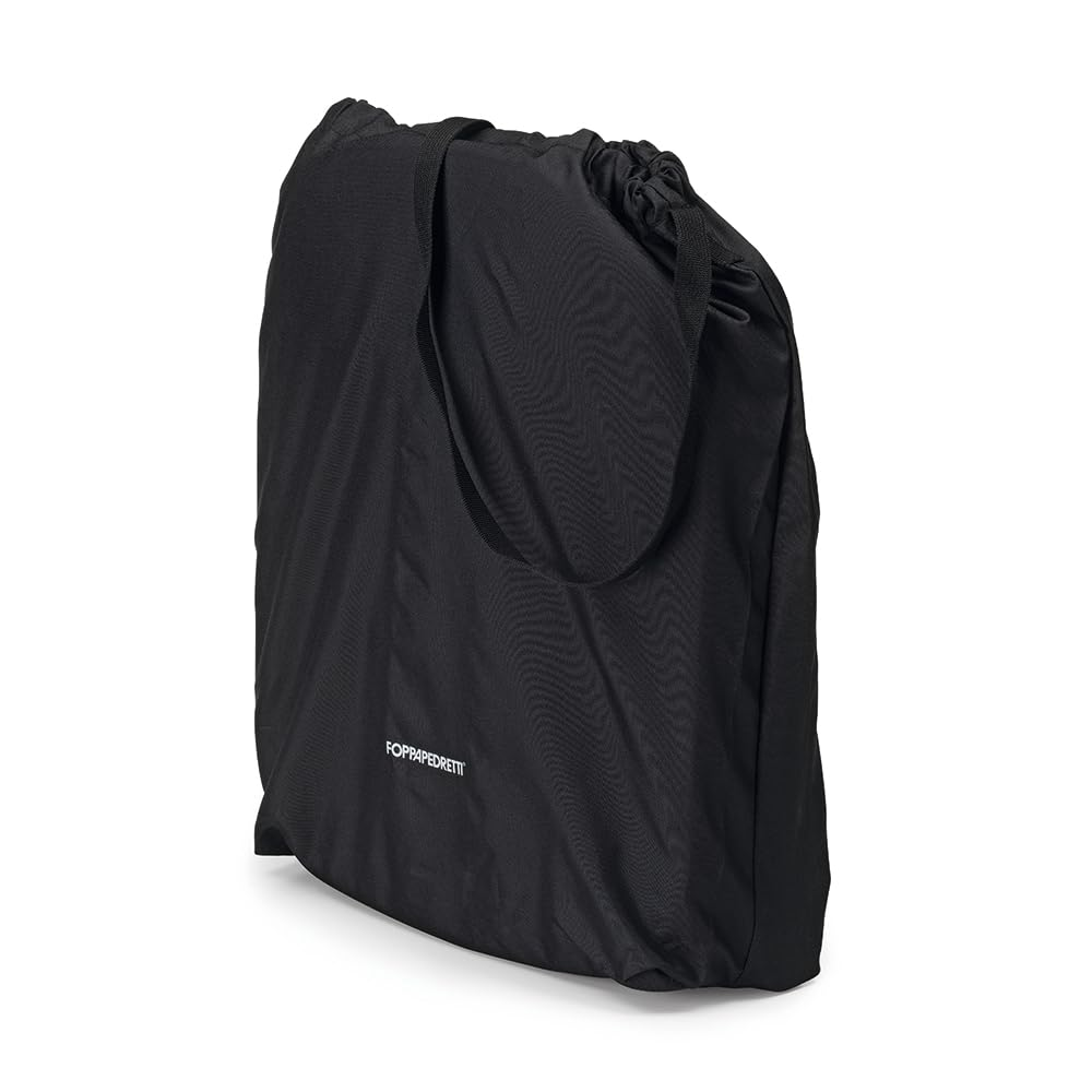 Bolsa negra de tela con cordón y asas, con el logo Foppapedretti.