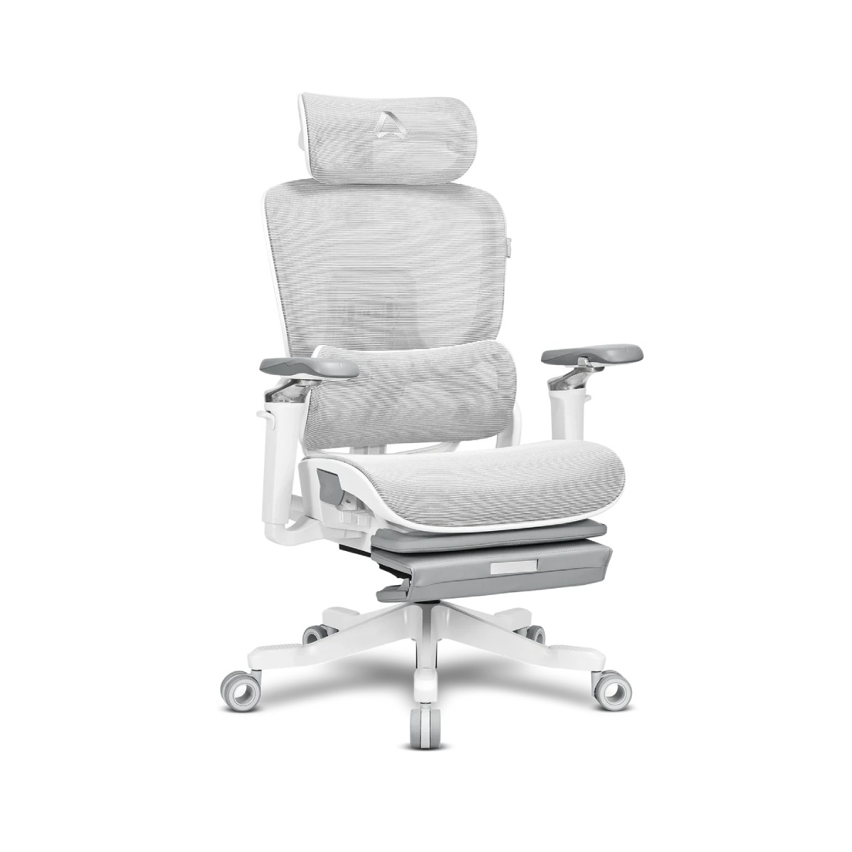 Una sedia da ufficio ergonomica bianca e grigia con schienale e sedile in rete, braccioli e poggiatesta regolabili.