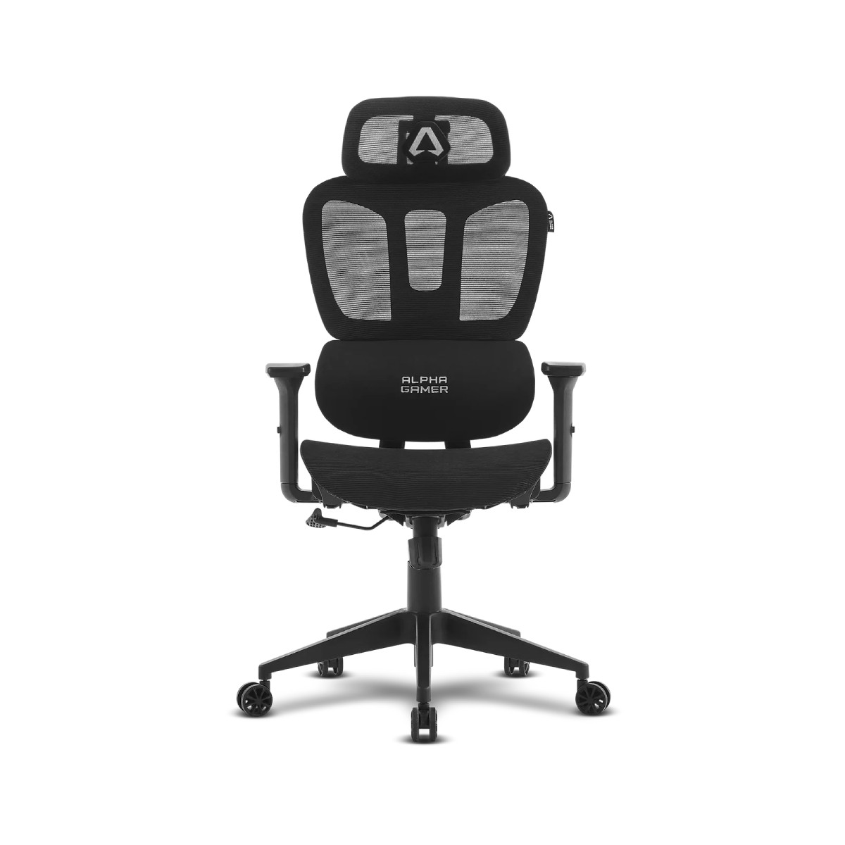 Una sedia da ufficio ergonomica in rete nera con poggiatesta e supporto lombare.