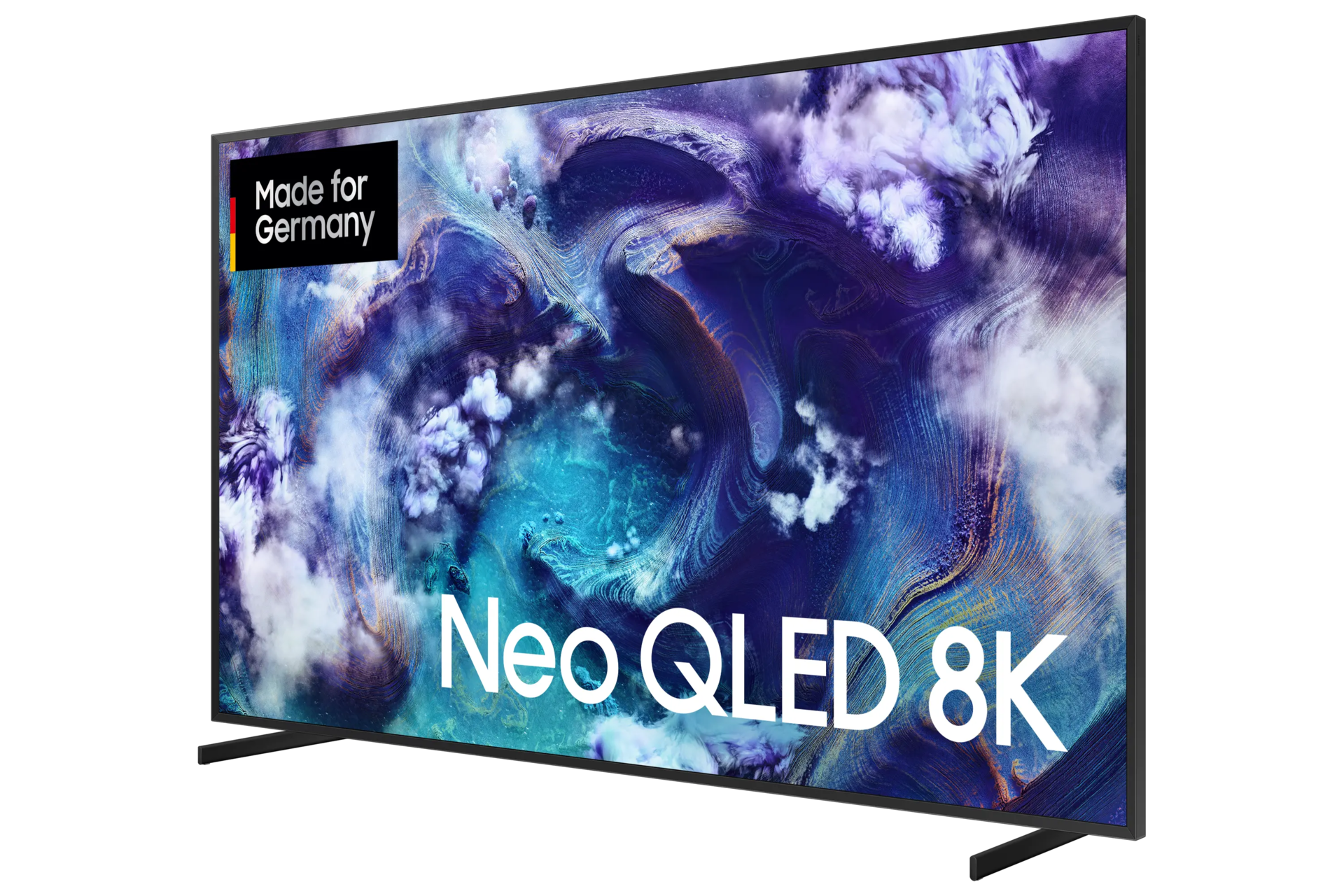 Ein Samsung Neo QLED 8K Fernseher mit "Made for Germany" Aufkleber auf abstrakten Bildern.