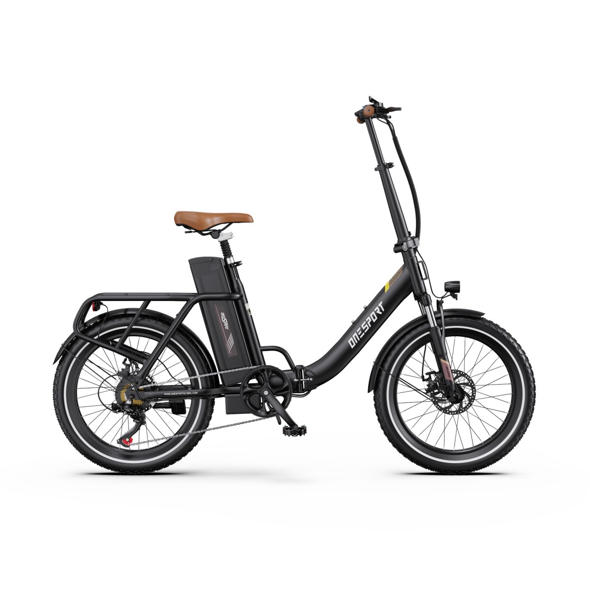 Una bici elettrica pieghevole nera con sella marrone e portapacchi.