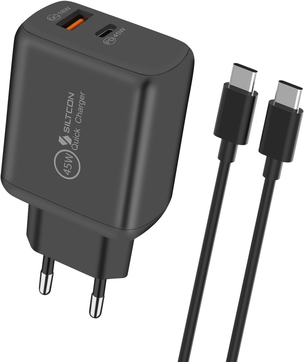 Een zwarte 45W snellader met twee USB-C kabels.