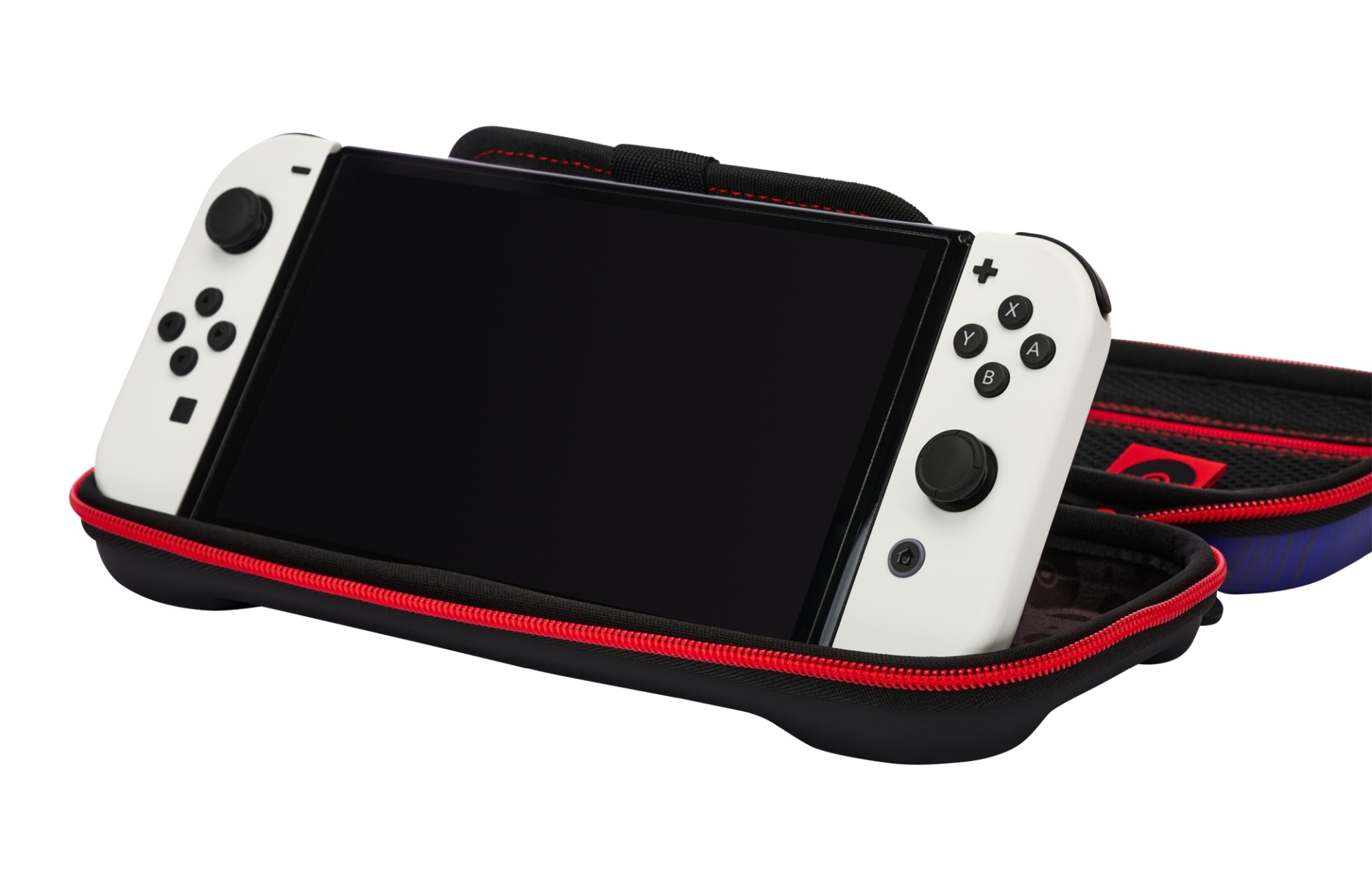 Ein weißes Nintendo Switch OLED-Modell in einer schwarz-roten Hülle.