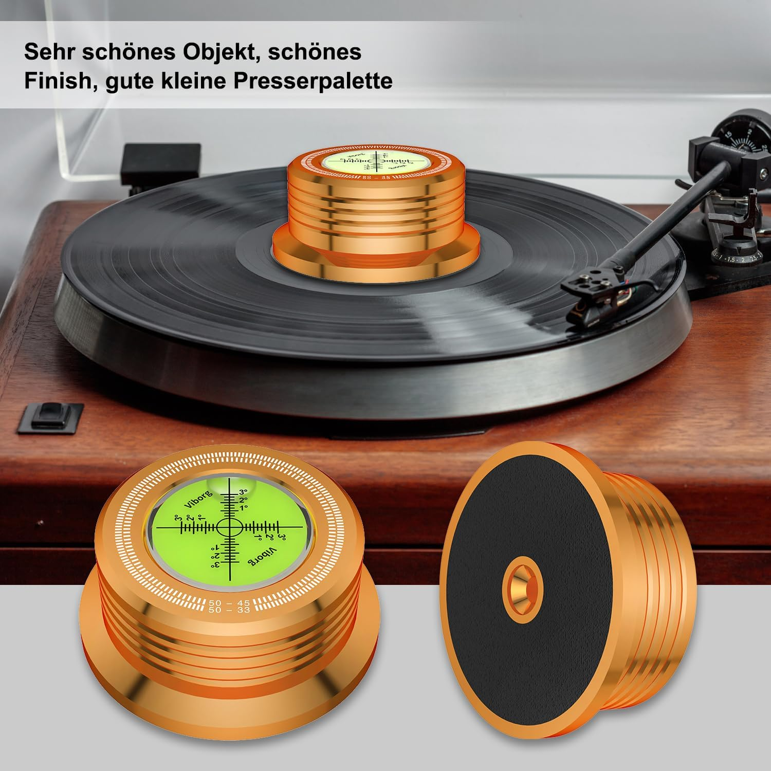 Goldfarbener Plattenspieler-Stabilisator mit Wasserwaage auf Schallplatte.