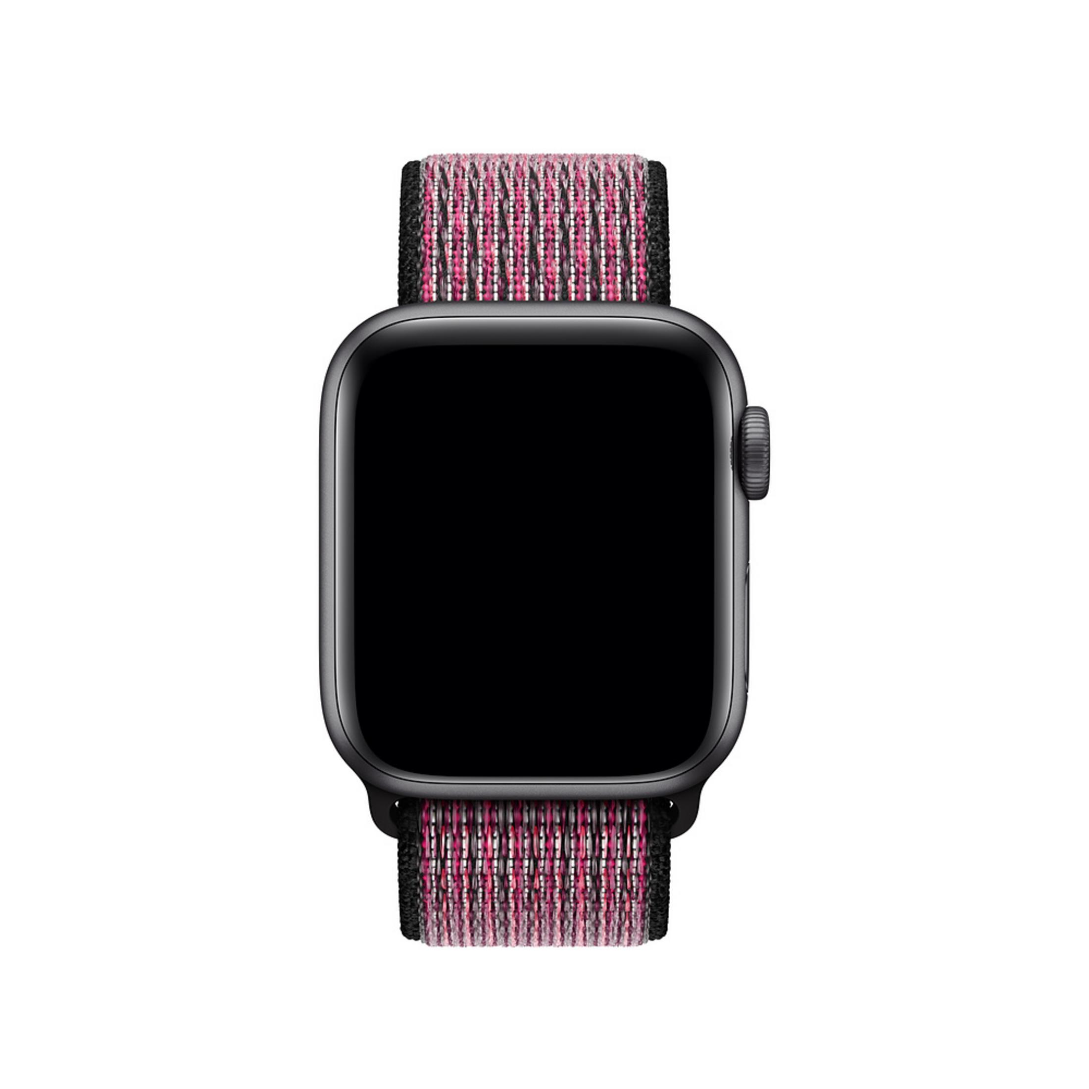 Eine graue Smartwatch mit einem mehrfarbigen Armband in Rosa, Schwarz und Weiß.
