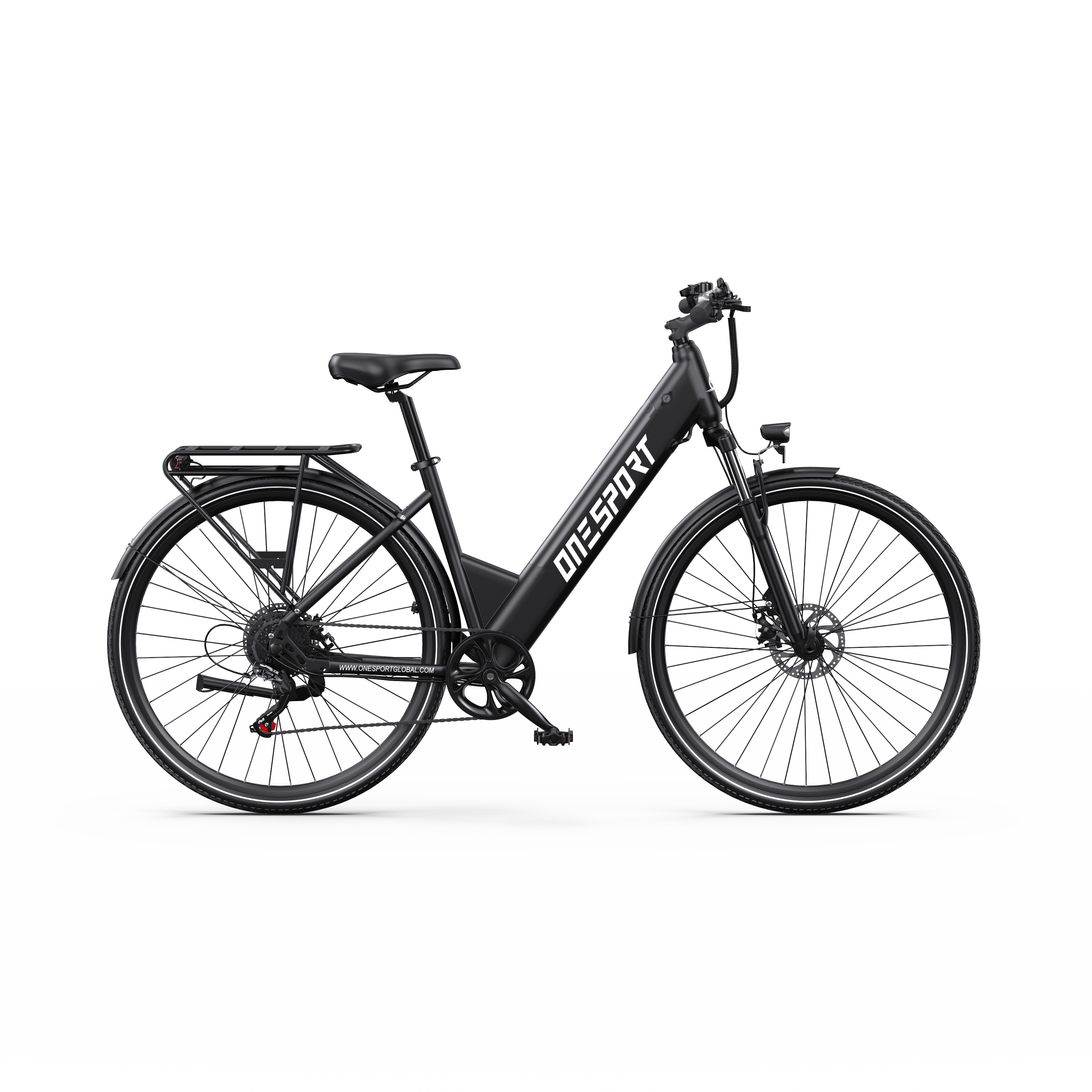 Una bicicletta elettrica nera con portapacchi, parafanghi e fanale anteriore.