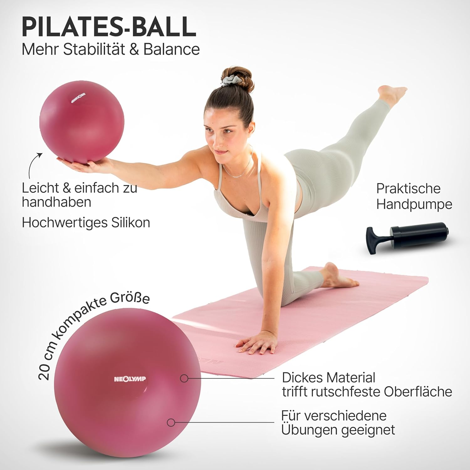 Frau macht Pilates auf einer rosa Matte, hält einen roten Ball, eine Handpumpe liegt daneben.