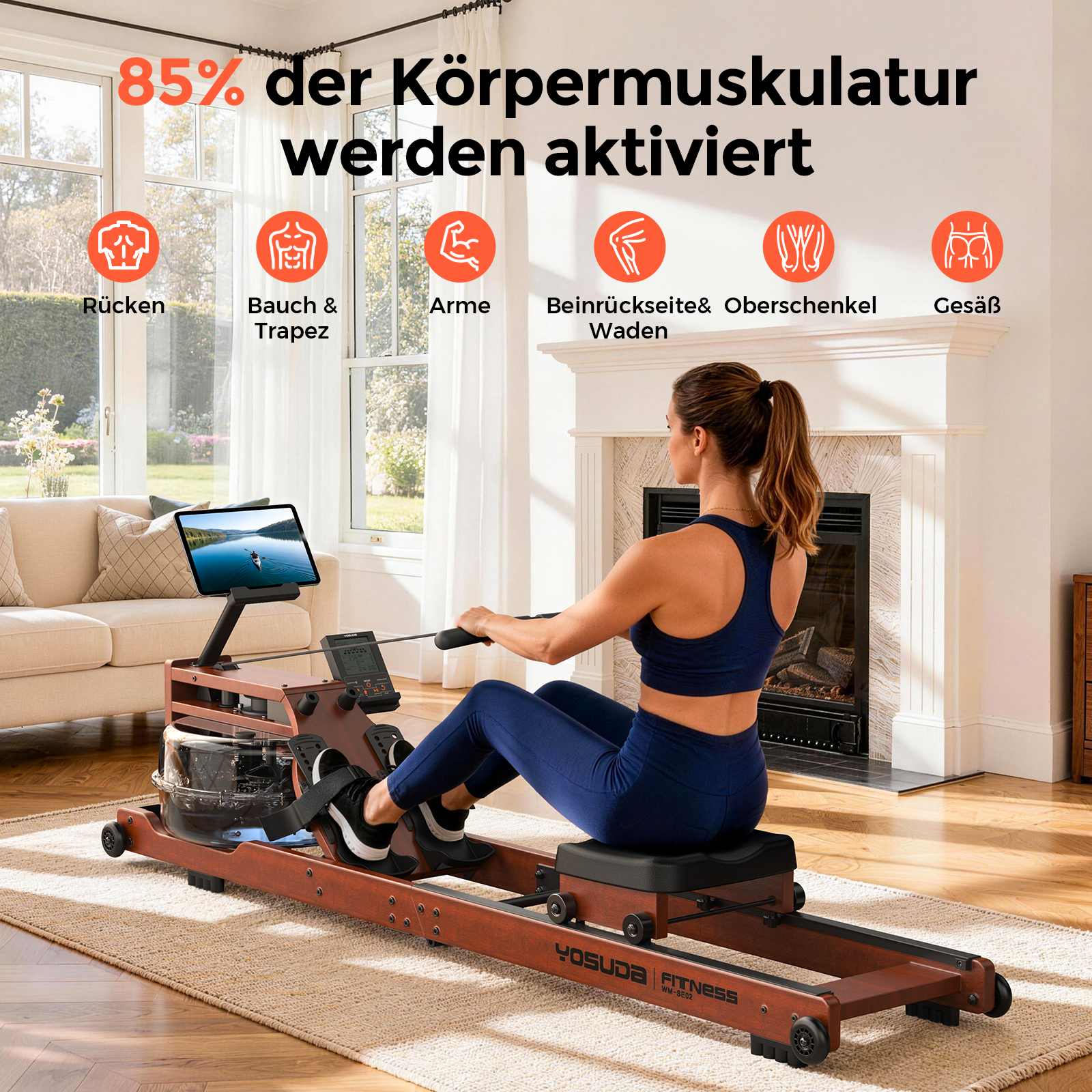 Frau auf Rudergerät in Wohnzimmer, 85% Muskelaktivierung wird angezeigt.