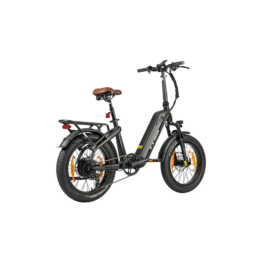 Una bici elettrica pieghevole grigia con sella marrone e portapacchi.