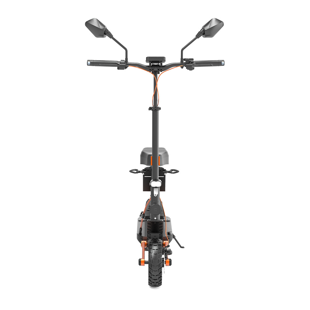 Vista frontale di uno scooter elettrico nero con sedile e accenti arancioni.