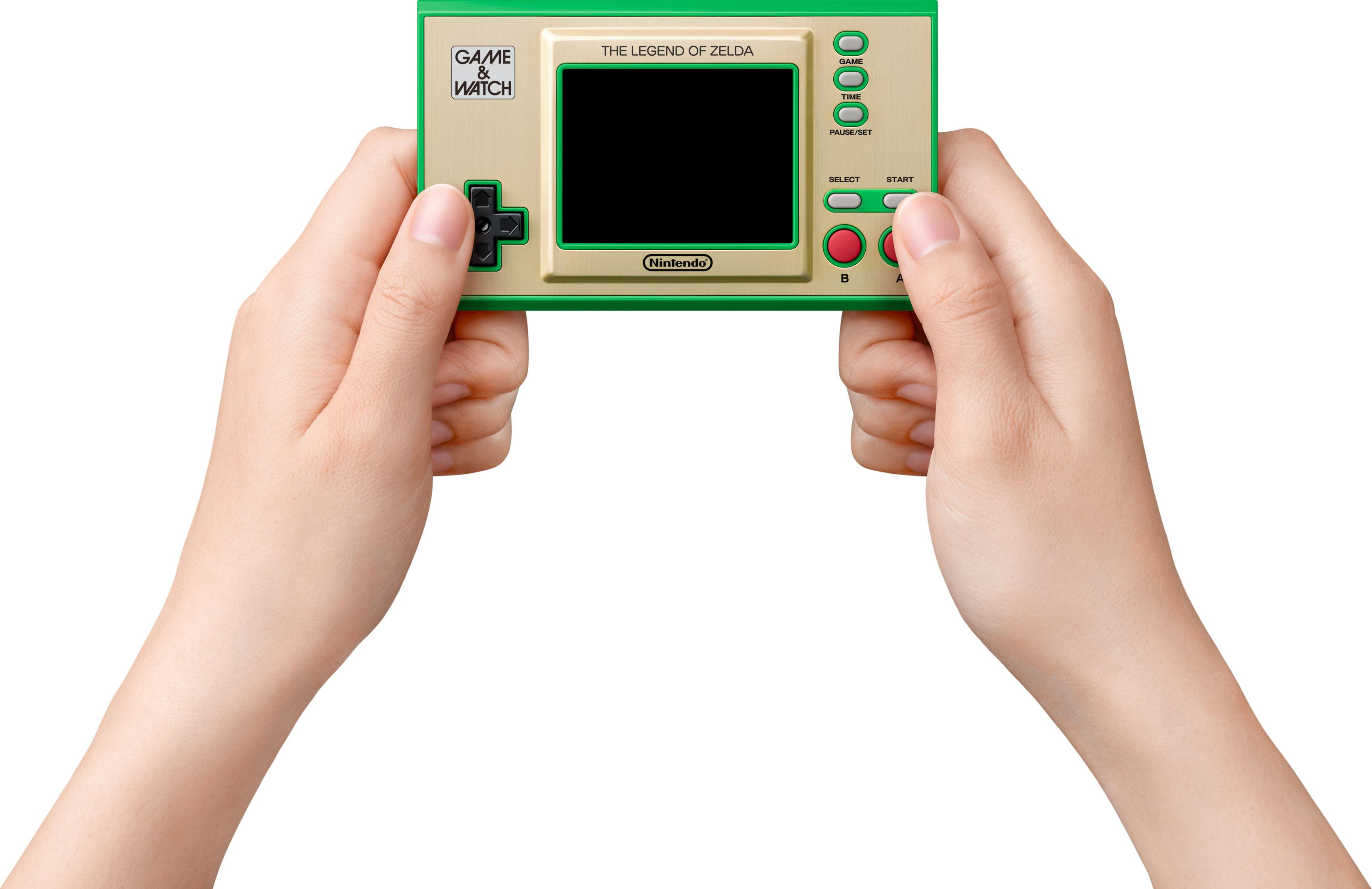 Manos sosteniendo una consola dorada y verde Game & Watch de Zelda.