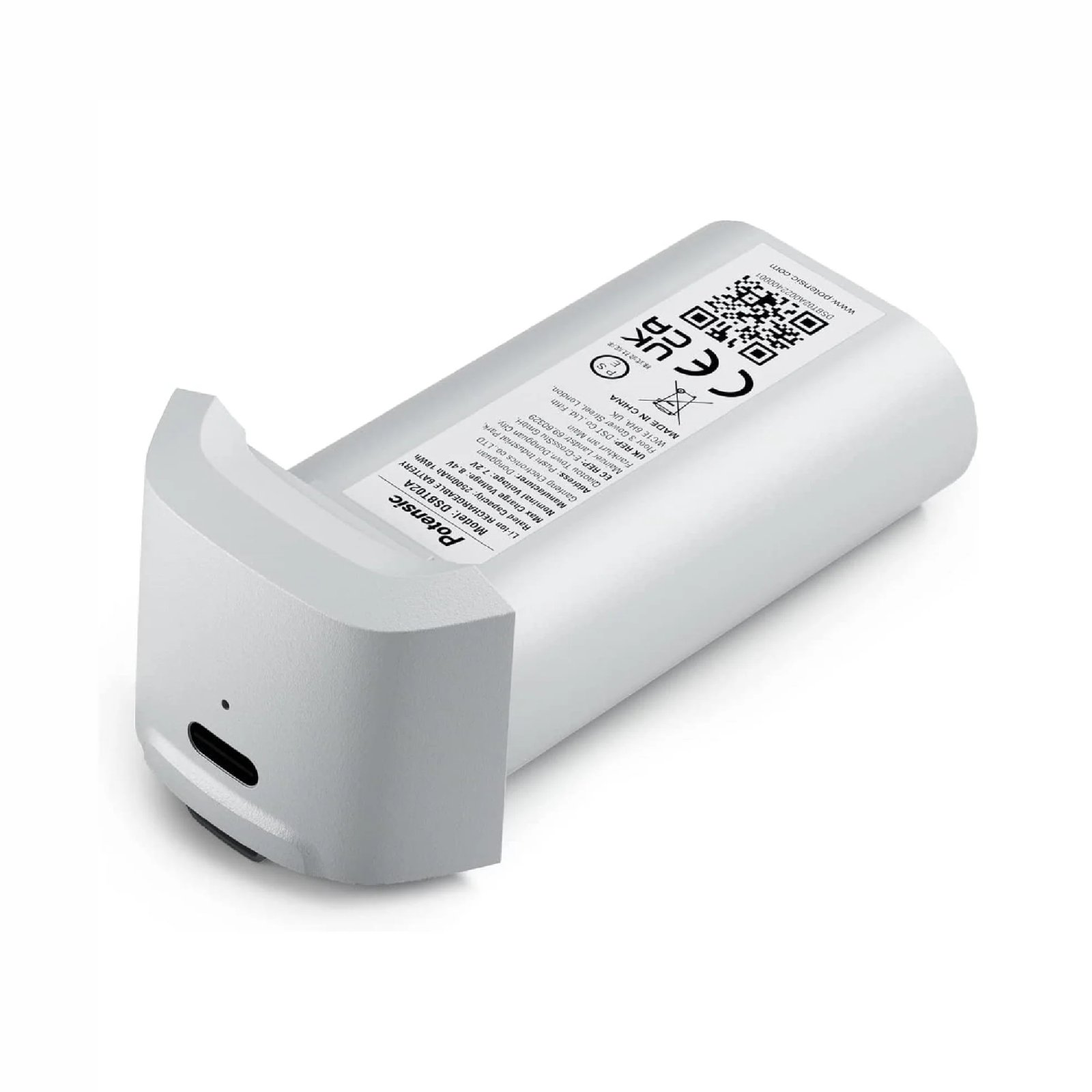Una batteria bianca con testo e porta di ricarica su sfondo bianco.