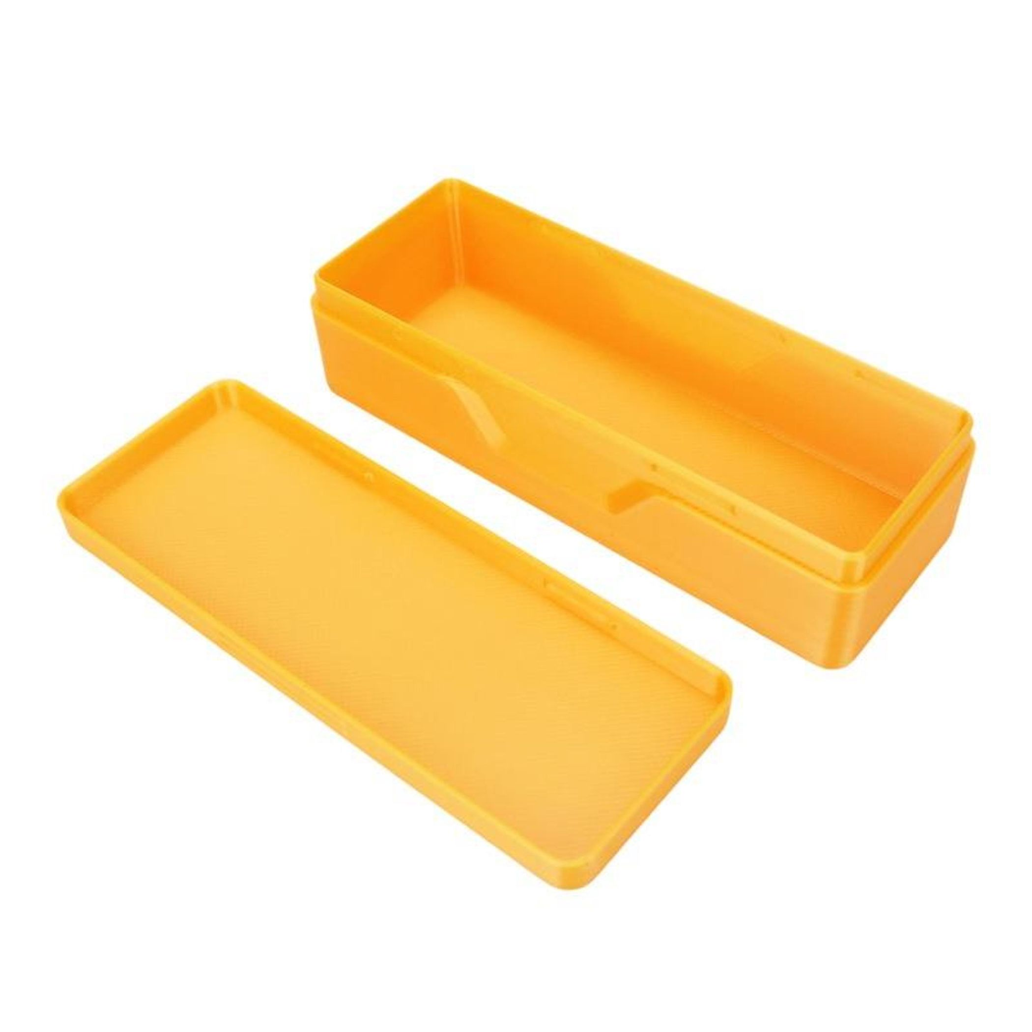 Un contenitore rettangolare arancione con coperchio separato su sfondo bianco.
