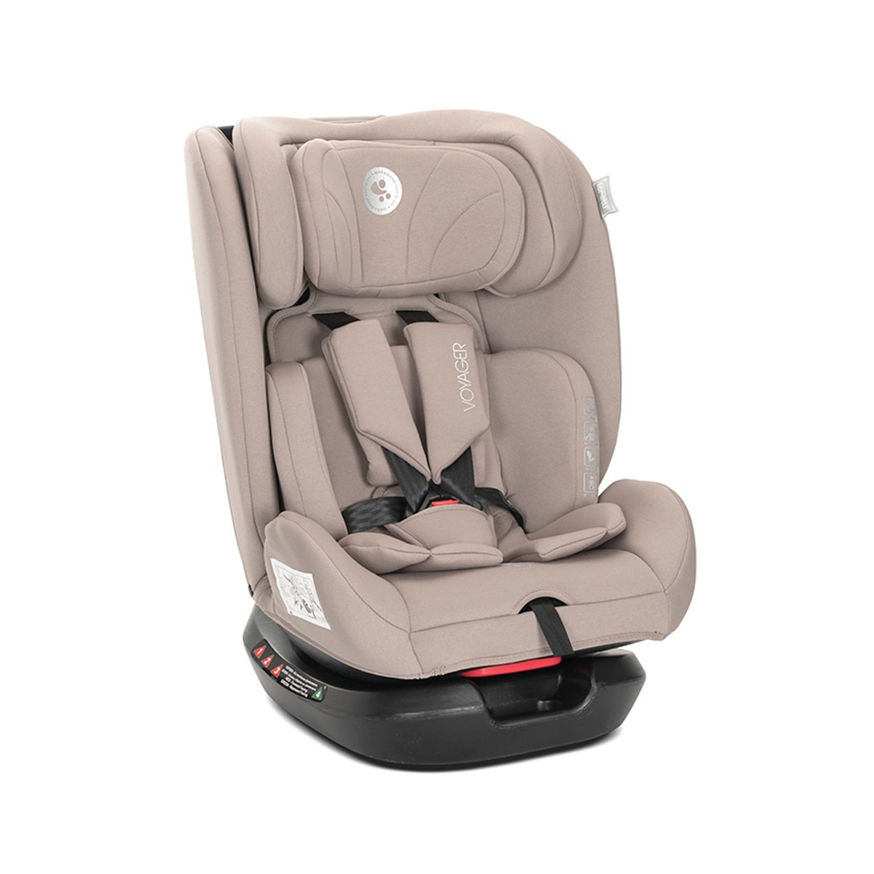 Ein beiger "Voyager" Kindersitz mit schwarzer Basis und Gurten, vor weißem Hintergrund.