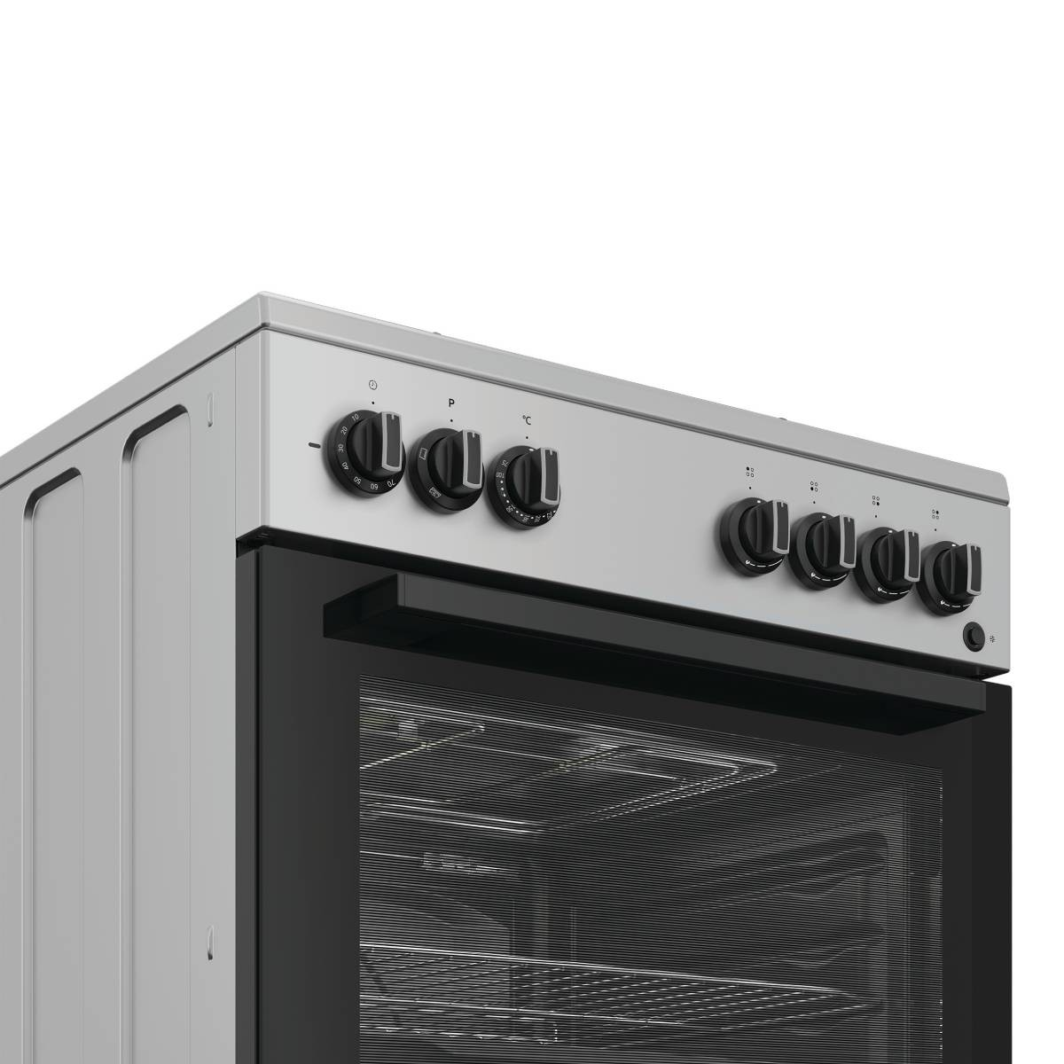 Un forno argentato con porta in vetro nero e diverse manopole.