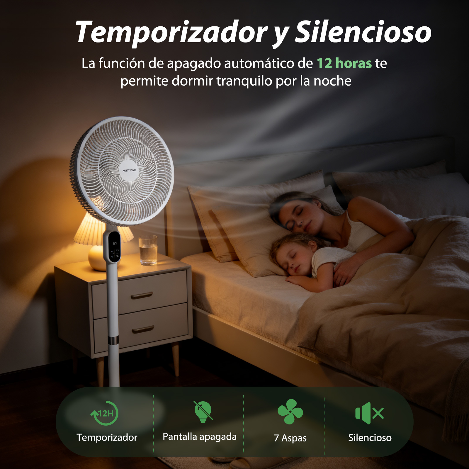 Un ventilador junto a una cama donde duermen una mujer y un niño.