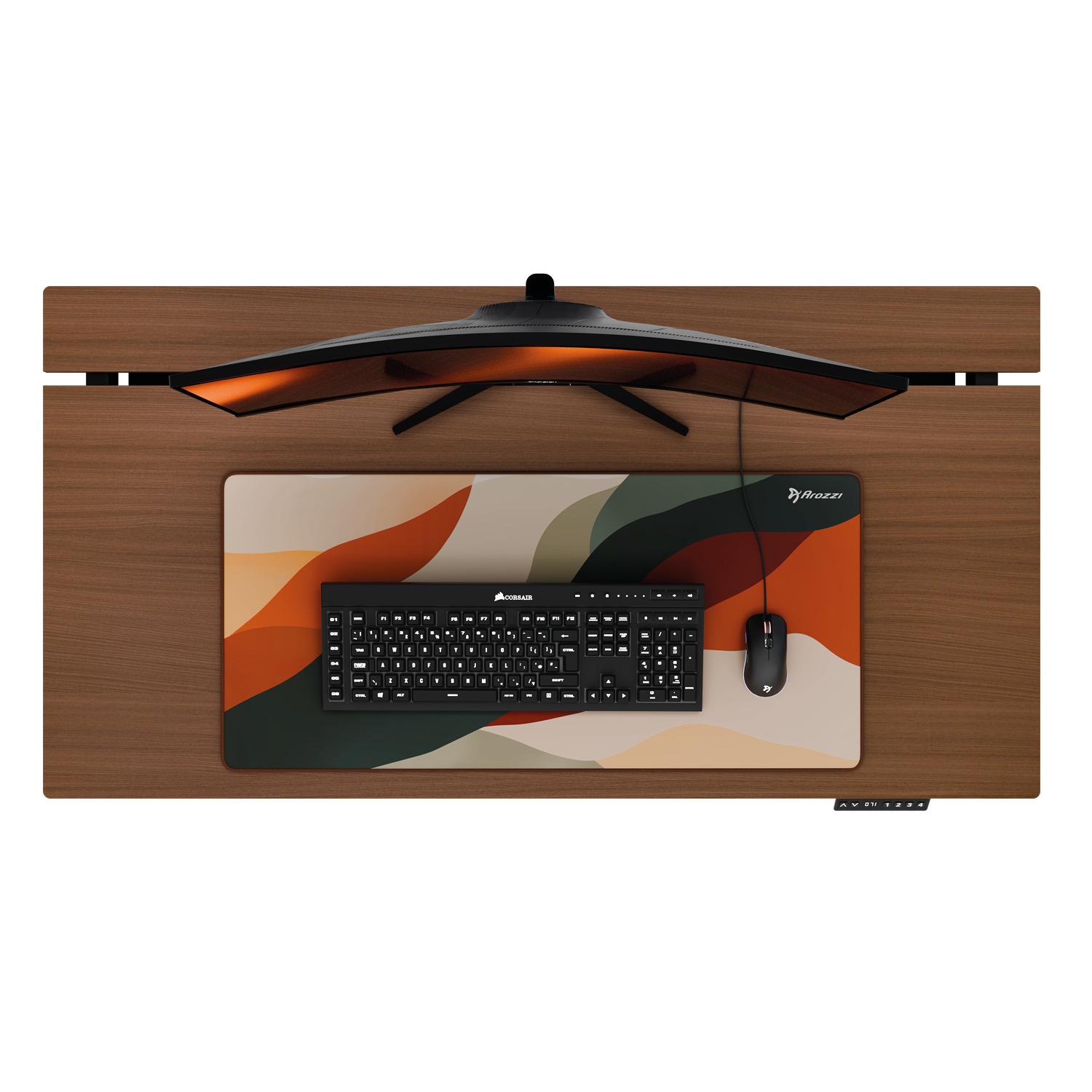 Ein gebogener Monitor, Tastatur, Maus und Mauspad auf einem Holztisch.