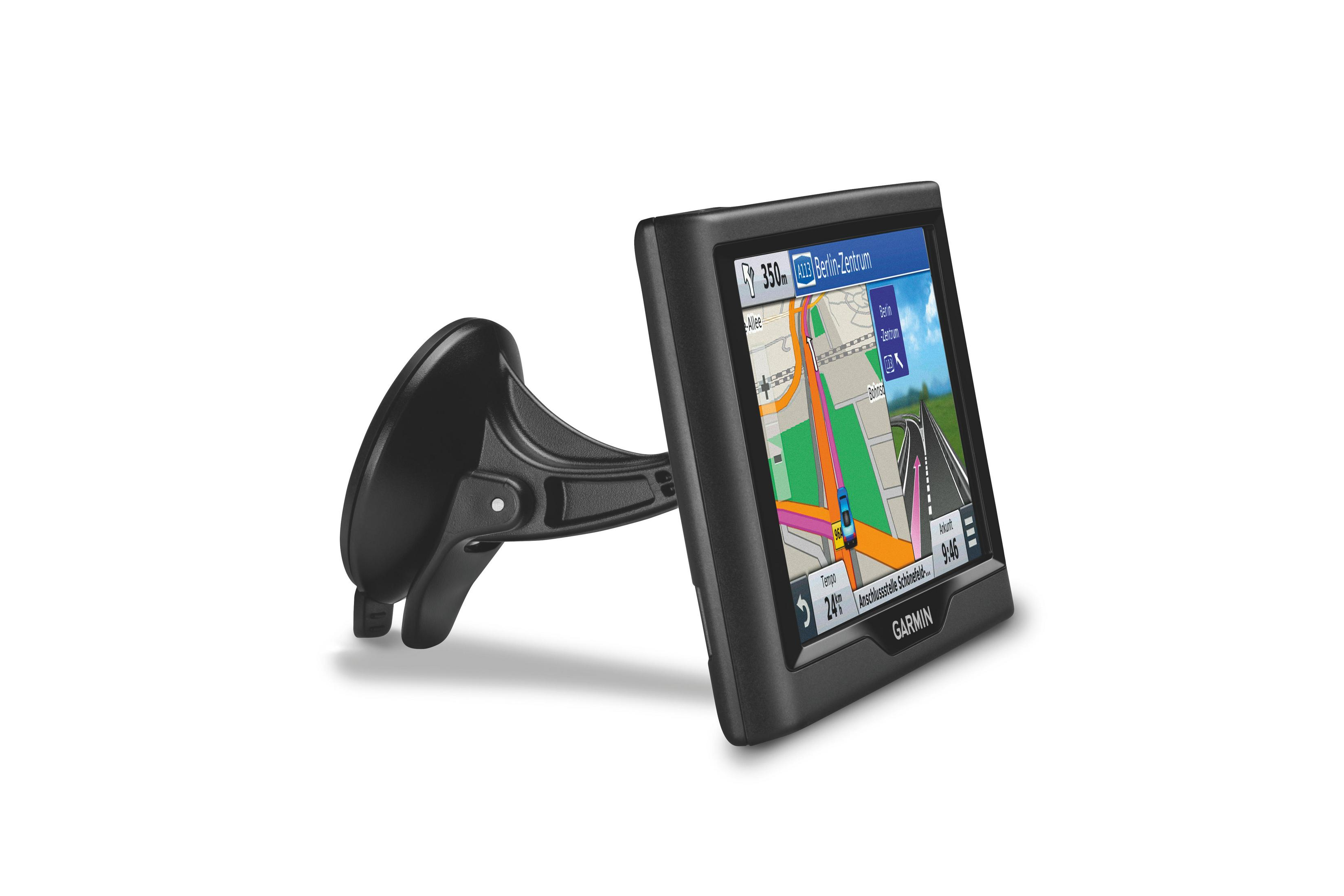 Ein Garmin Navigationsgerät mit Saugfußhalterung auf weißem Hintergrund.
