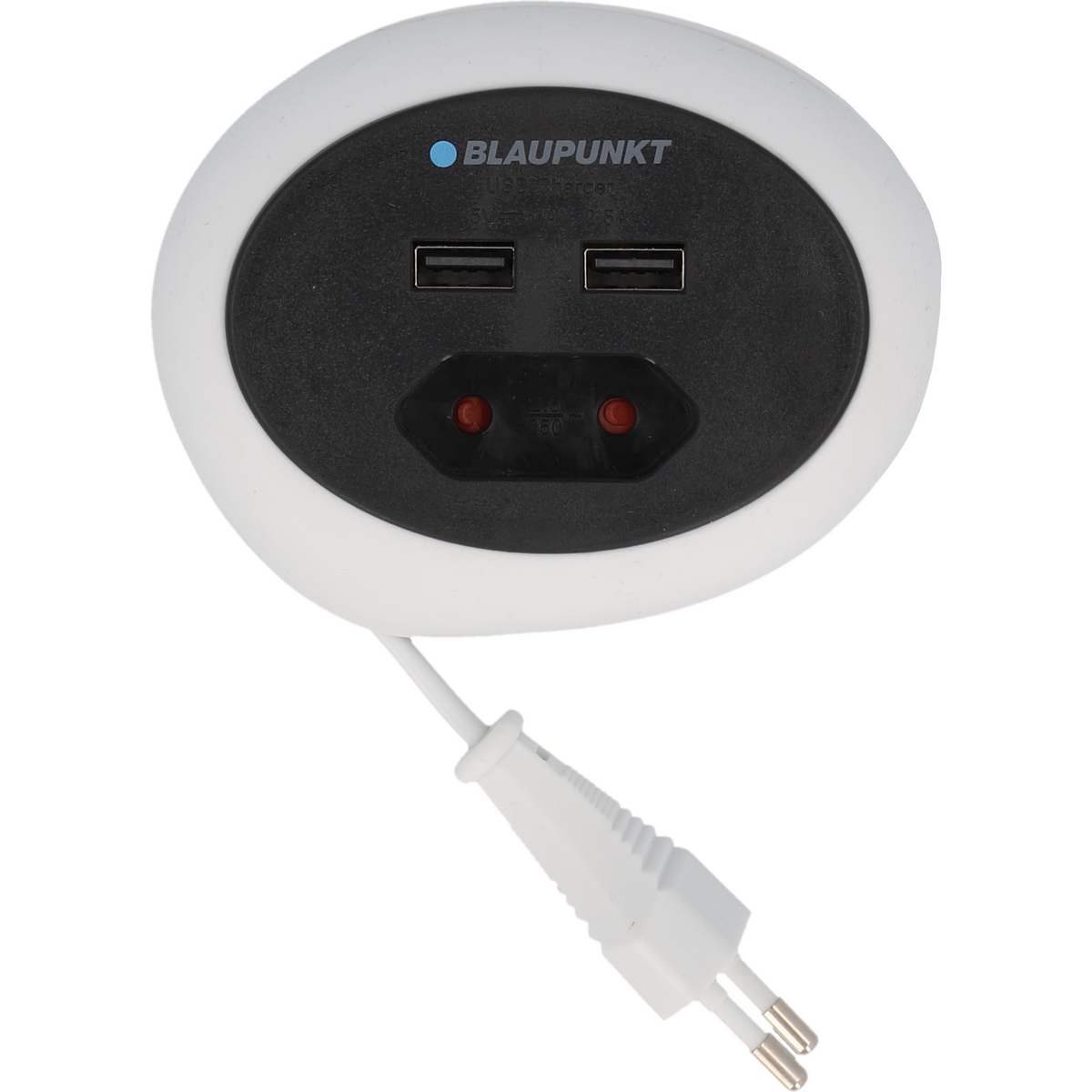Weißer Blaupunkt USB-Ladegerät mit zwei USB-Anschlüssen und einer Steckdose.