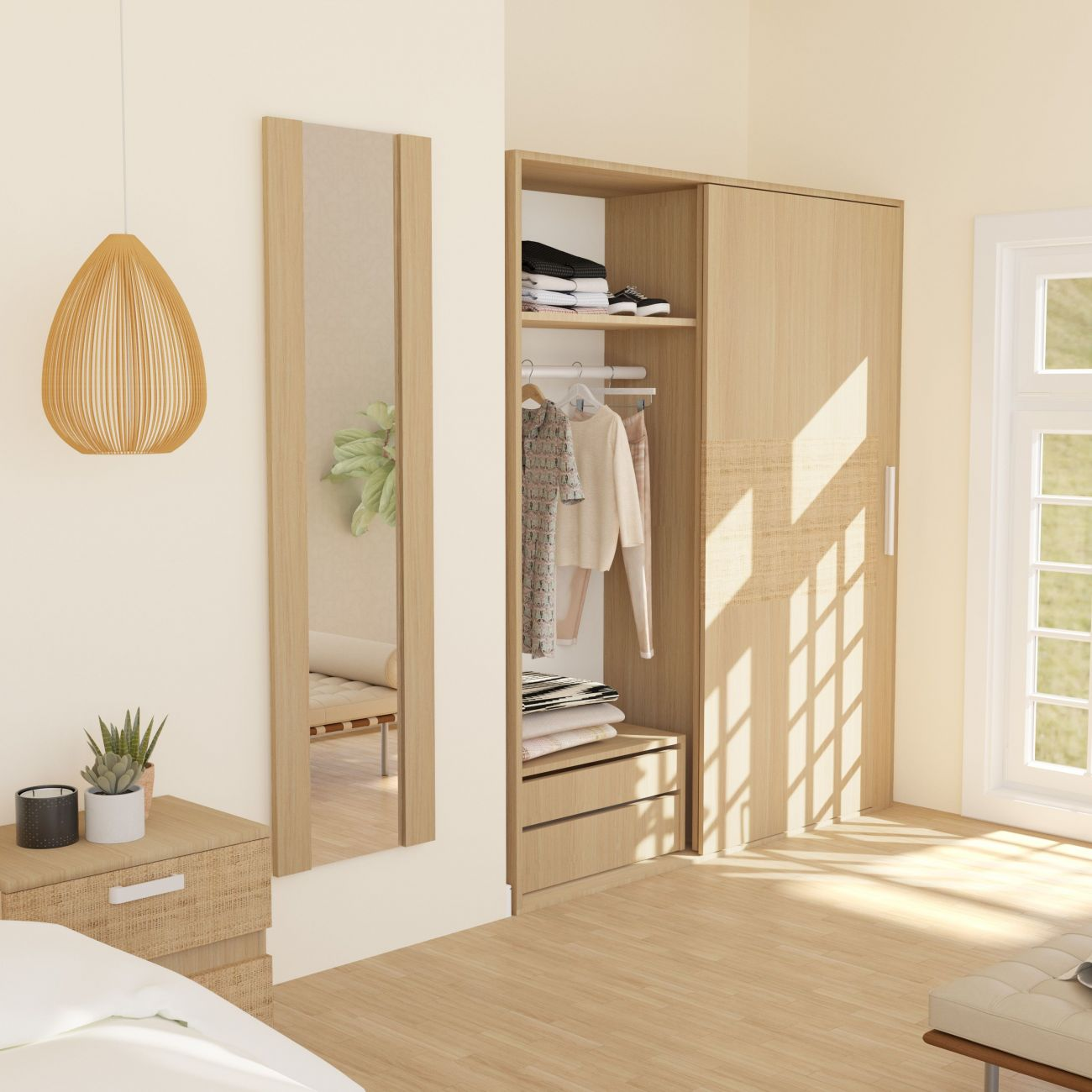 Un dormitorio con armario de madera, espejo y mesita de noche. Ropa colgada en el armario abierto.