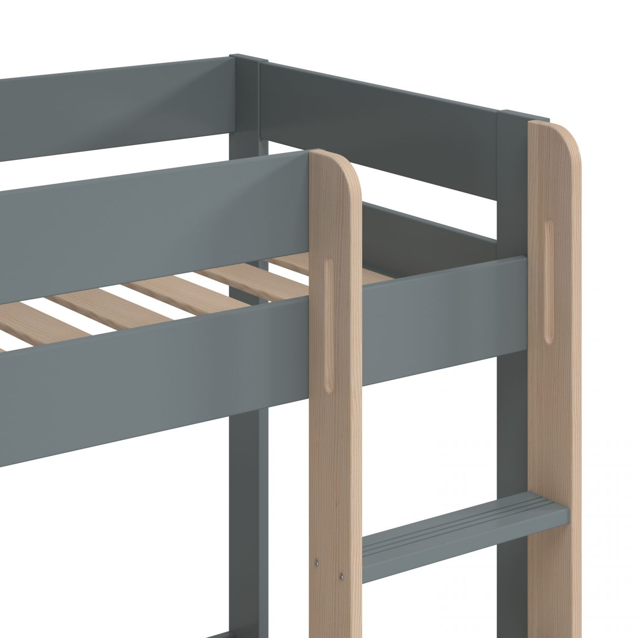 Cama alta gris con escalera de madera y somier de láminas.