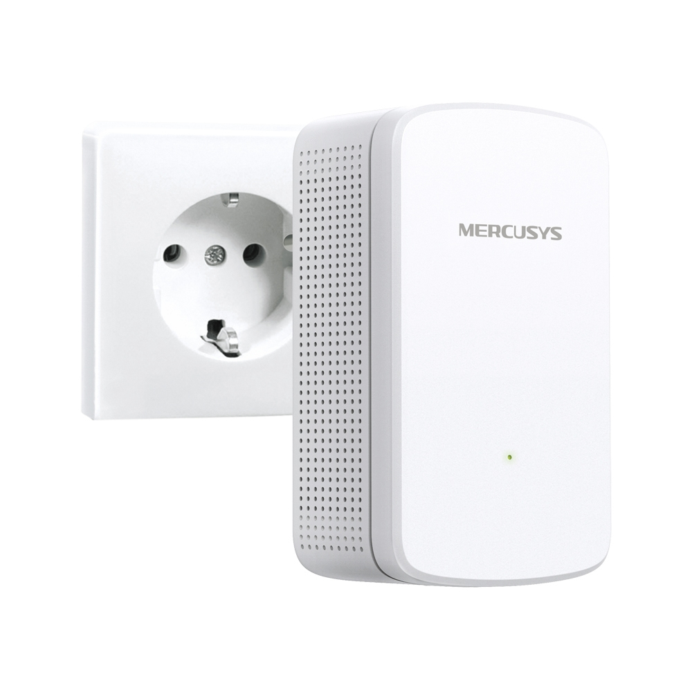 Un extensor Wi-Fi Mercusys blanco está enchufado a un enchufe.