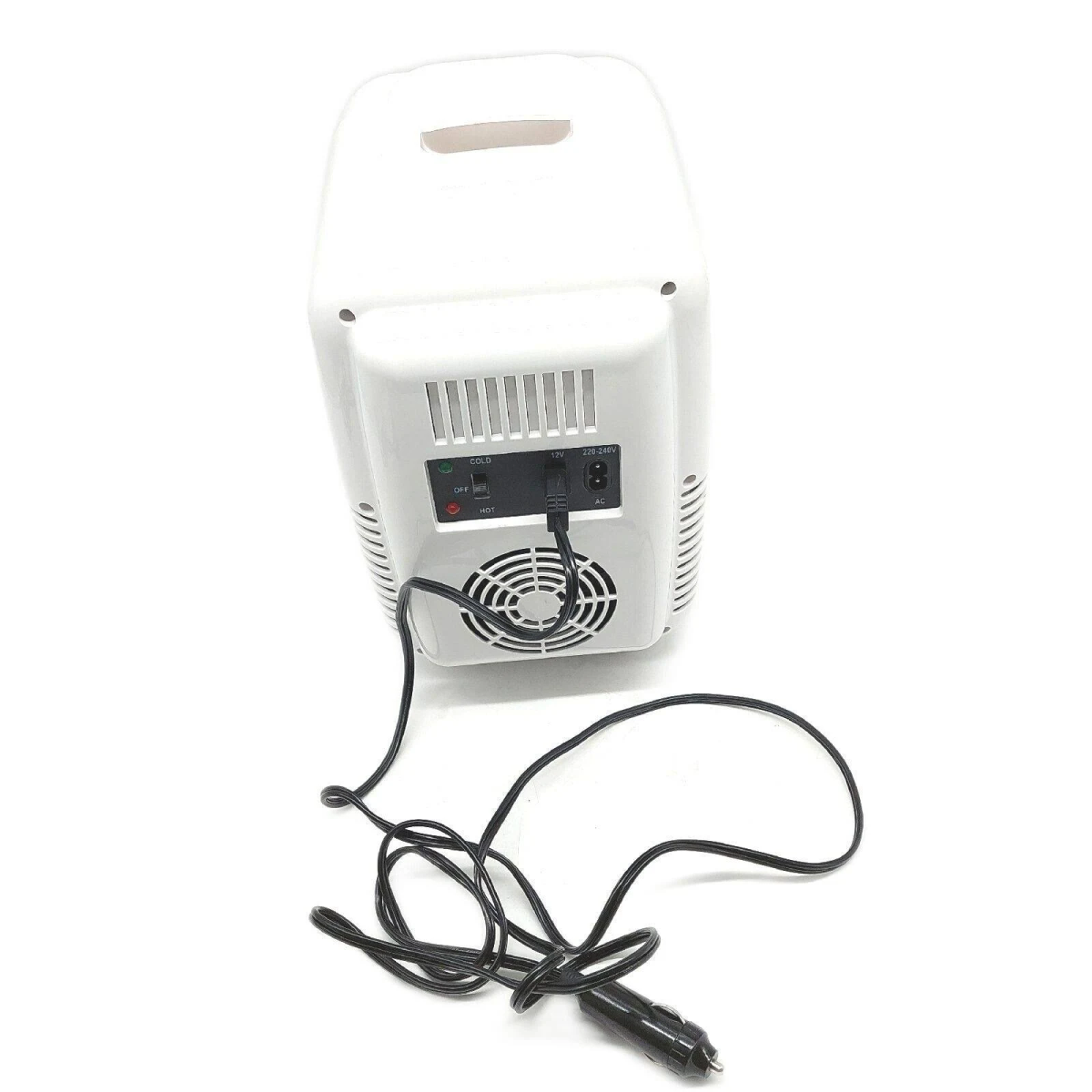 Un mini-refrigerador blanco con rejillas de ventilación, ventilador e interruptores.