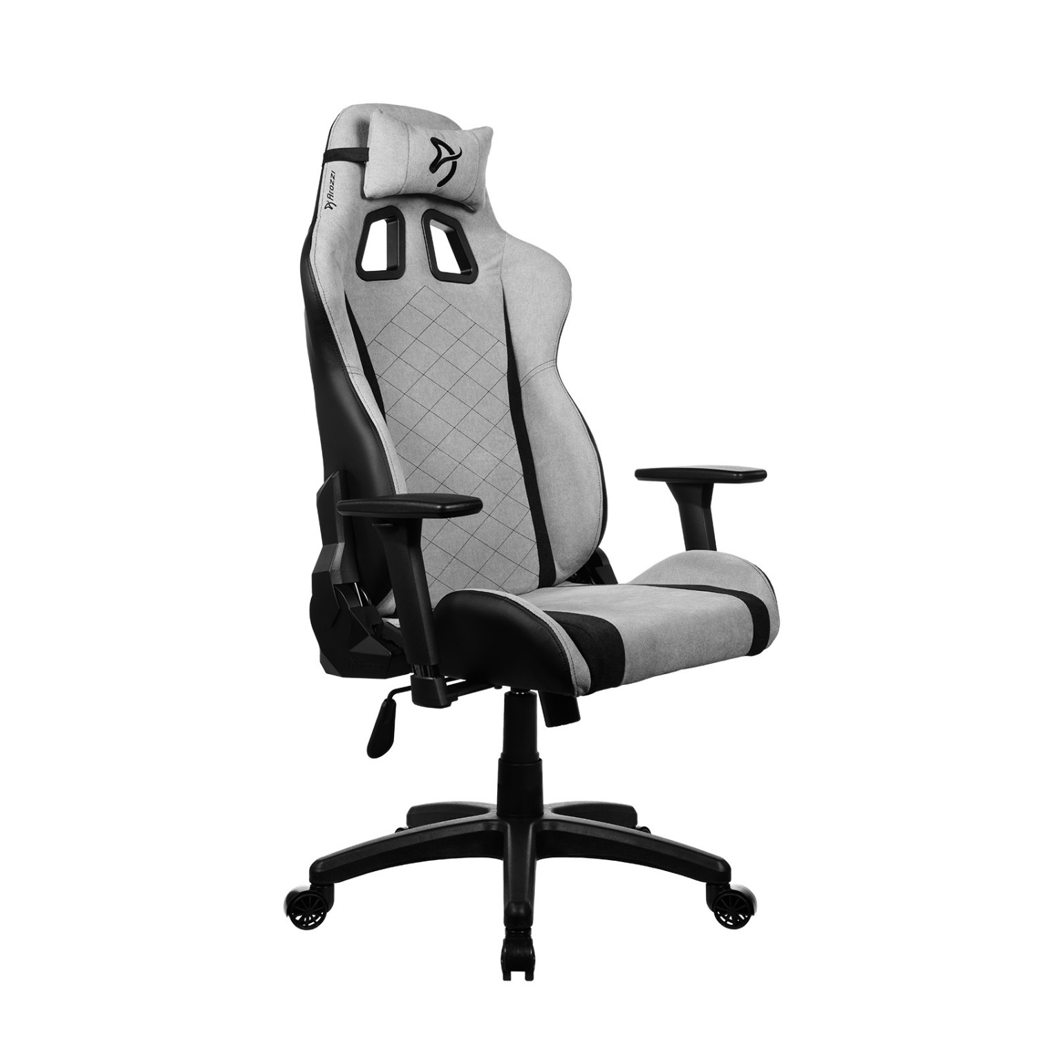 Grijze gamestoel met zwarte accenten, verstelbare armleuningen en wielen.
