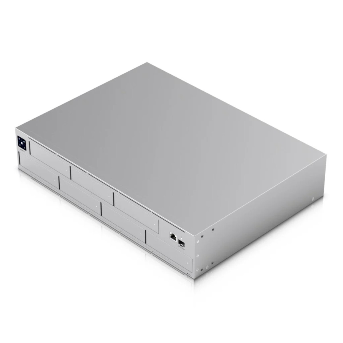 Un rack server argentato con più alloggiamenti e porte di rete.