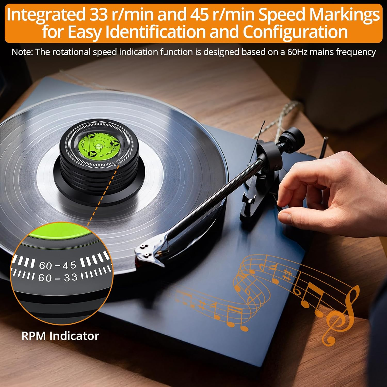 Schallplattenspieler mit RPM-Anzeige und 33/45 U/min Markierungen.
