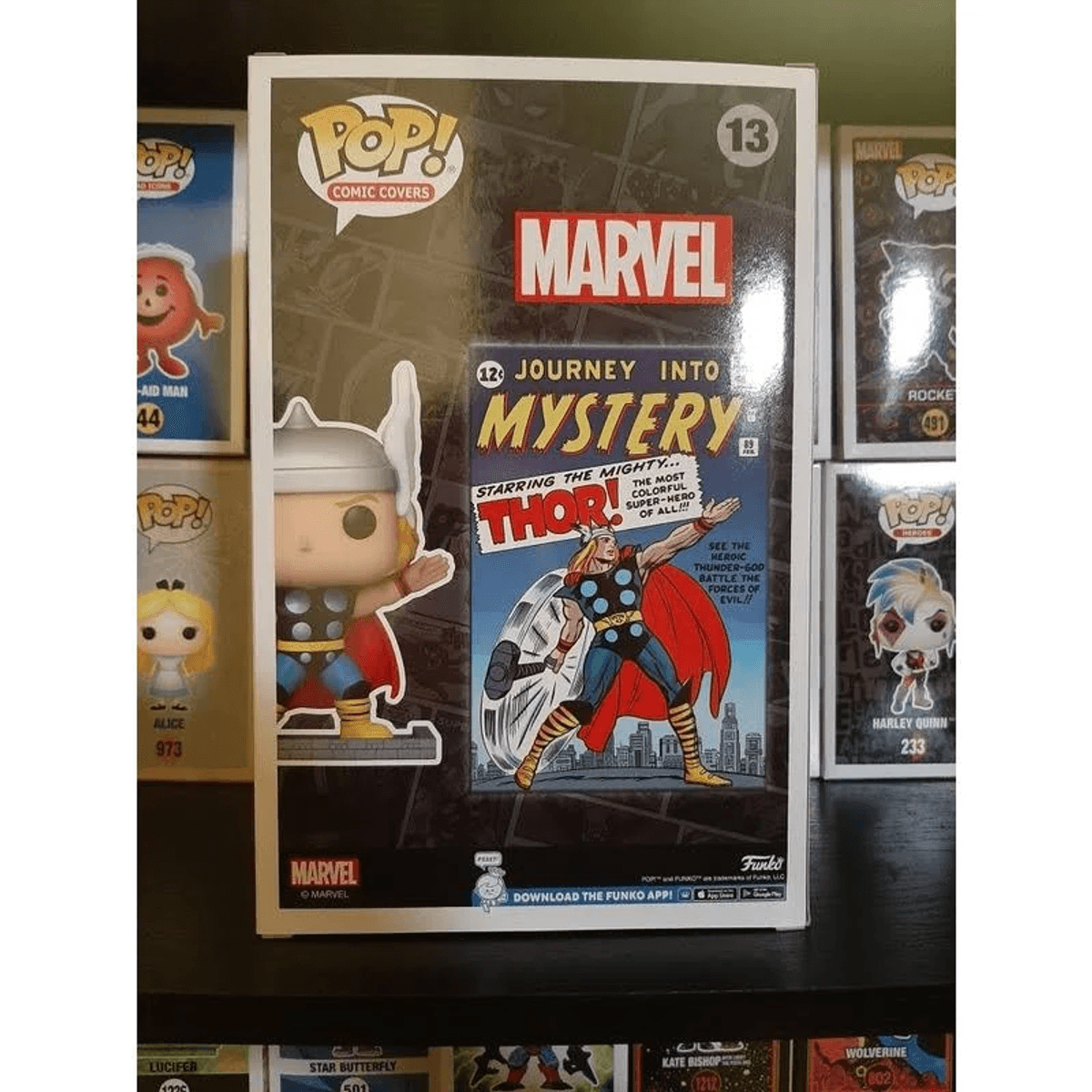 Box Funko Pop con Thor della Marvel sulla copertina del fumetto Journey Into Mystery.