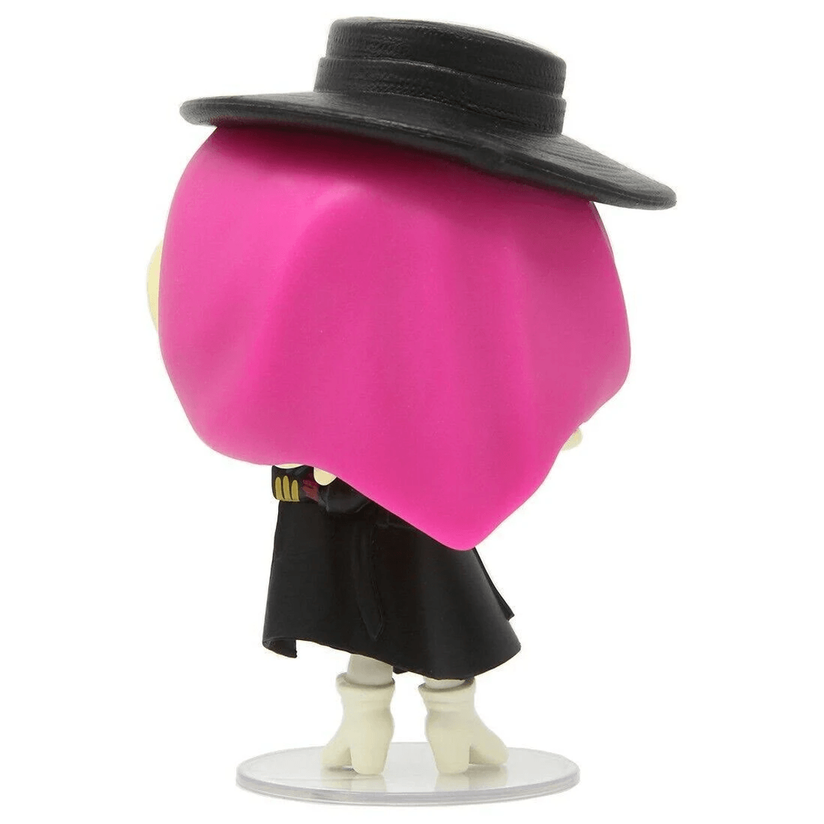 Eine Figur mit pinkem Haar, schwarzem Hut und schwarzem Kleid auf einem transparenten Sockel.