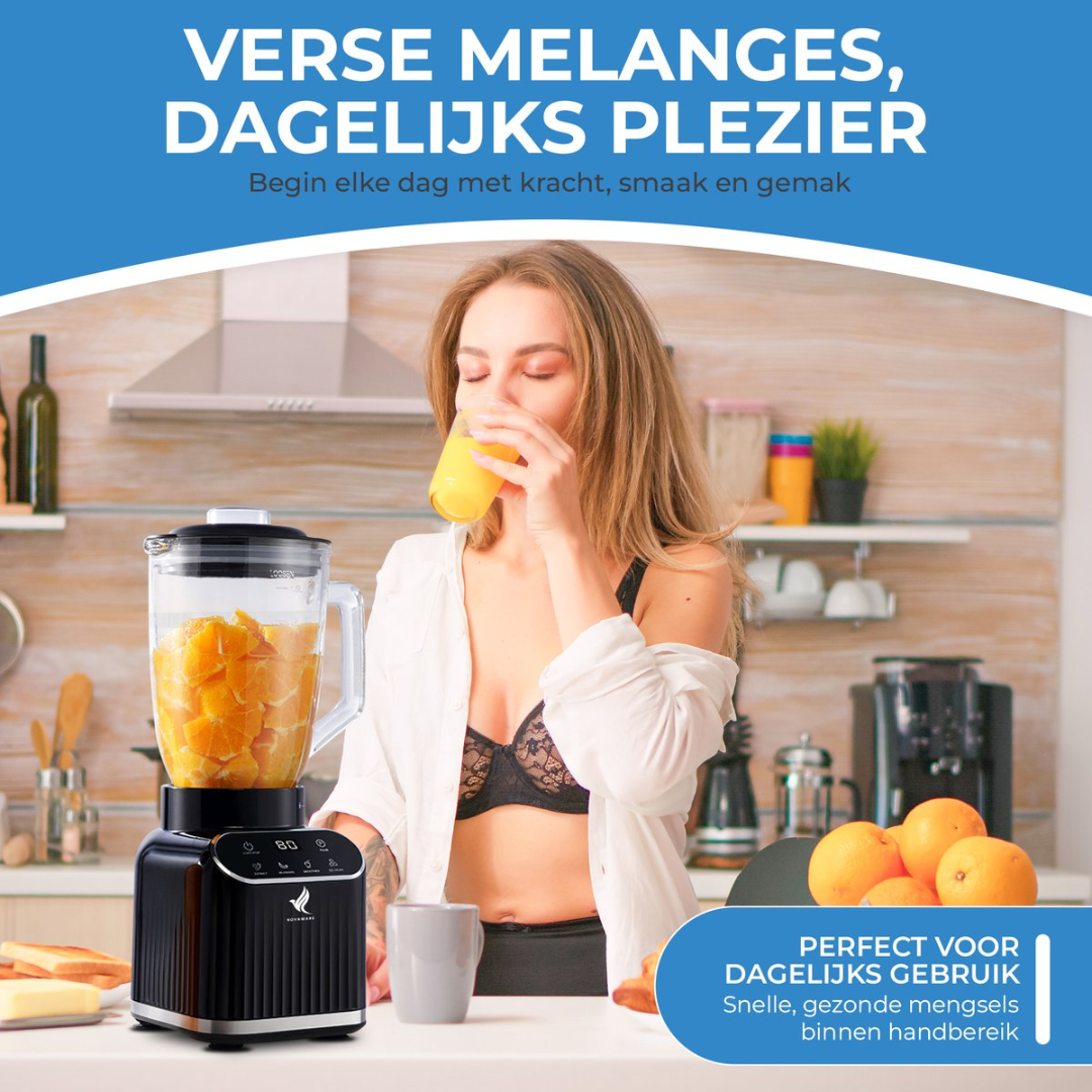 Een vrouw drinkt sinaasappelsap naast een blender met sinaasappels.