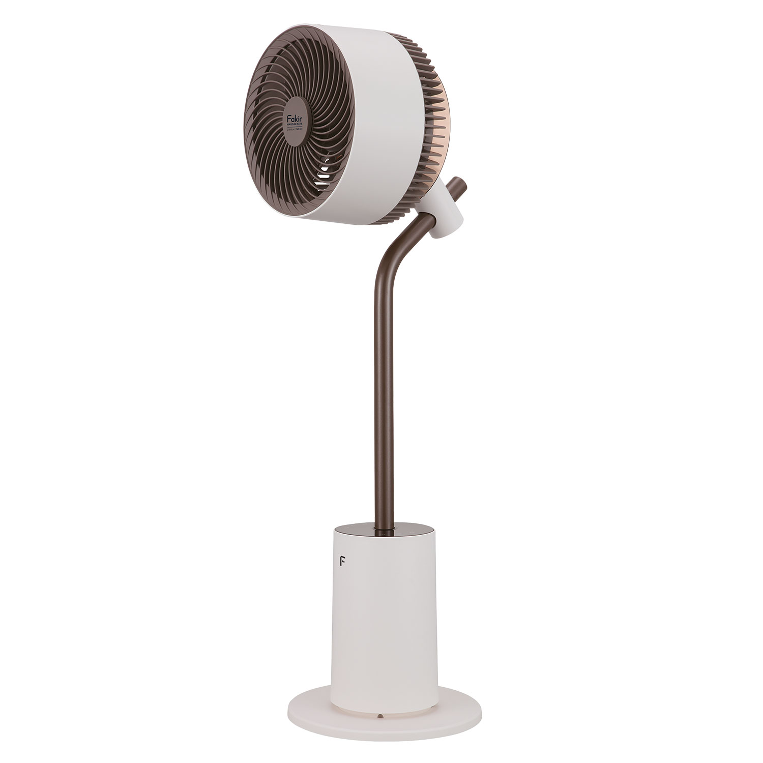 Ein weißer Standventilator mit braunem Ständer und Lüfterblatt.