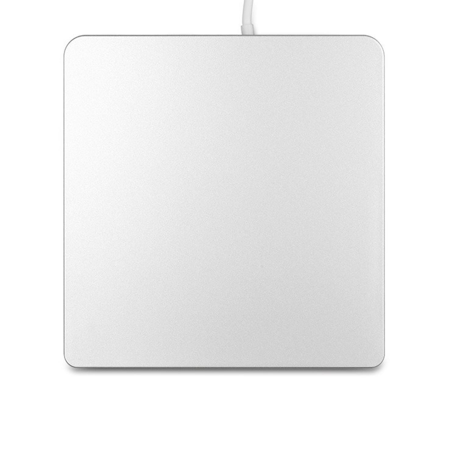 Silbernes, quadratisches Touchpad mit abgerundeten Ecken und einem weißen Kabel oben.