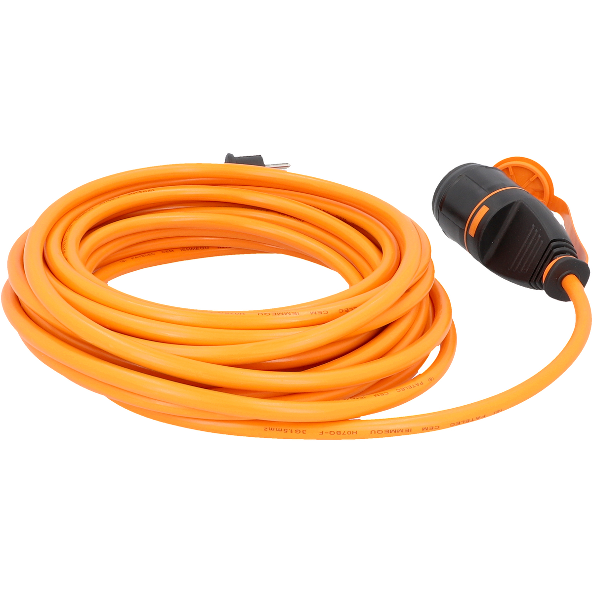 Ein aufgerolltes orangefarbenes Verlängerungskabel mit schwarzem Stecker und Buchse.