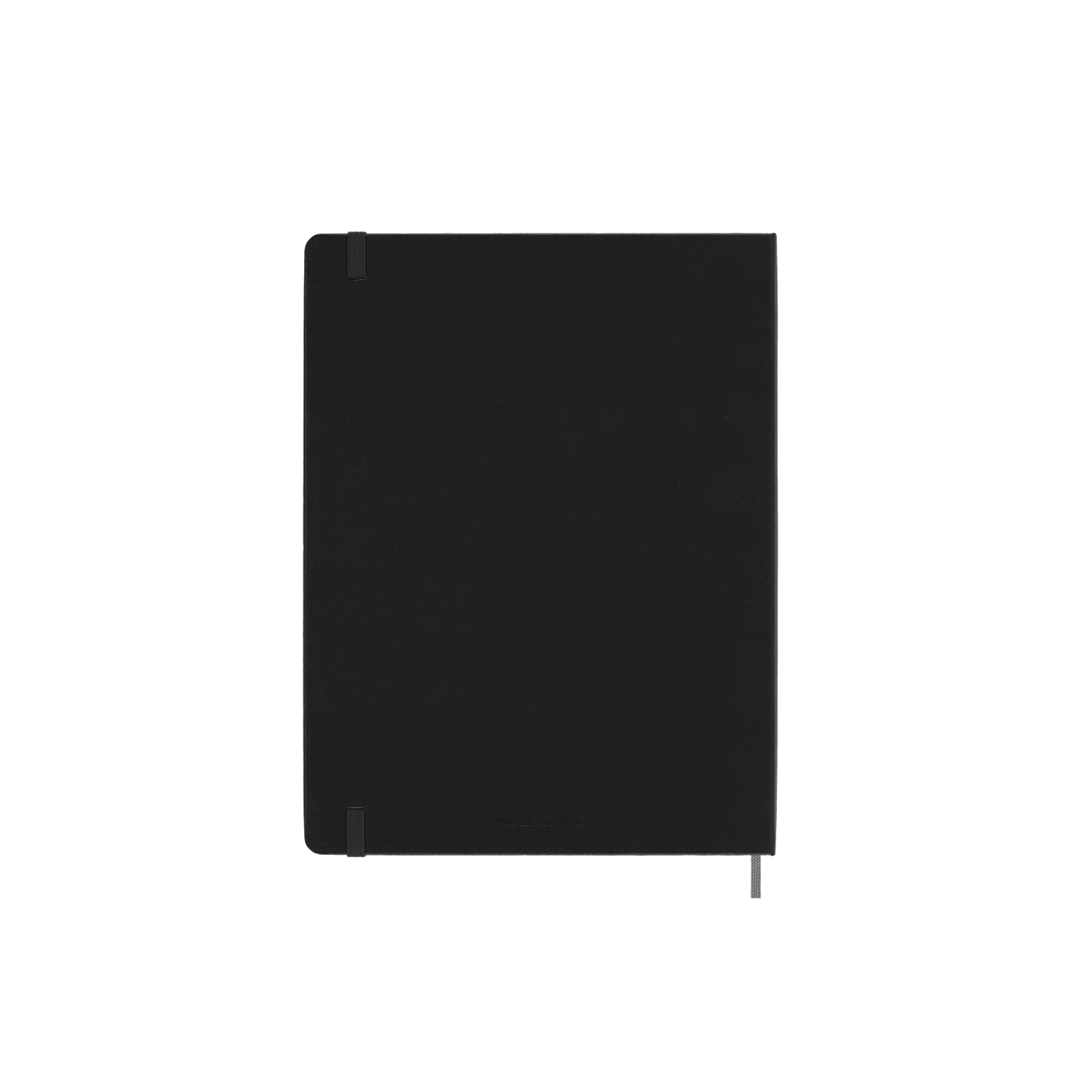Taccuino nero con elastico e segnalibro su sfondo bianco.