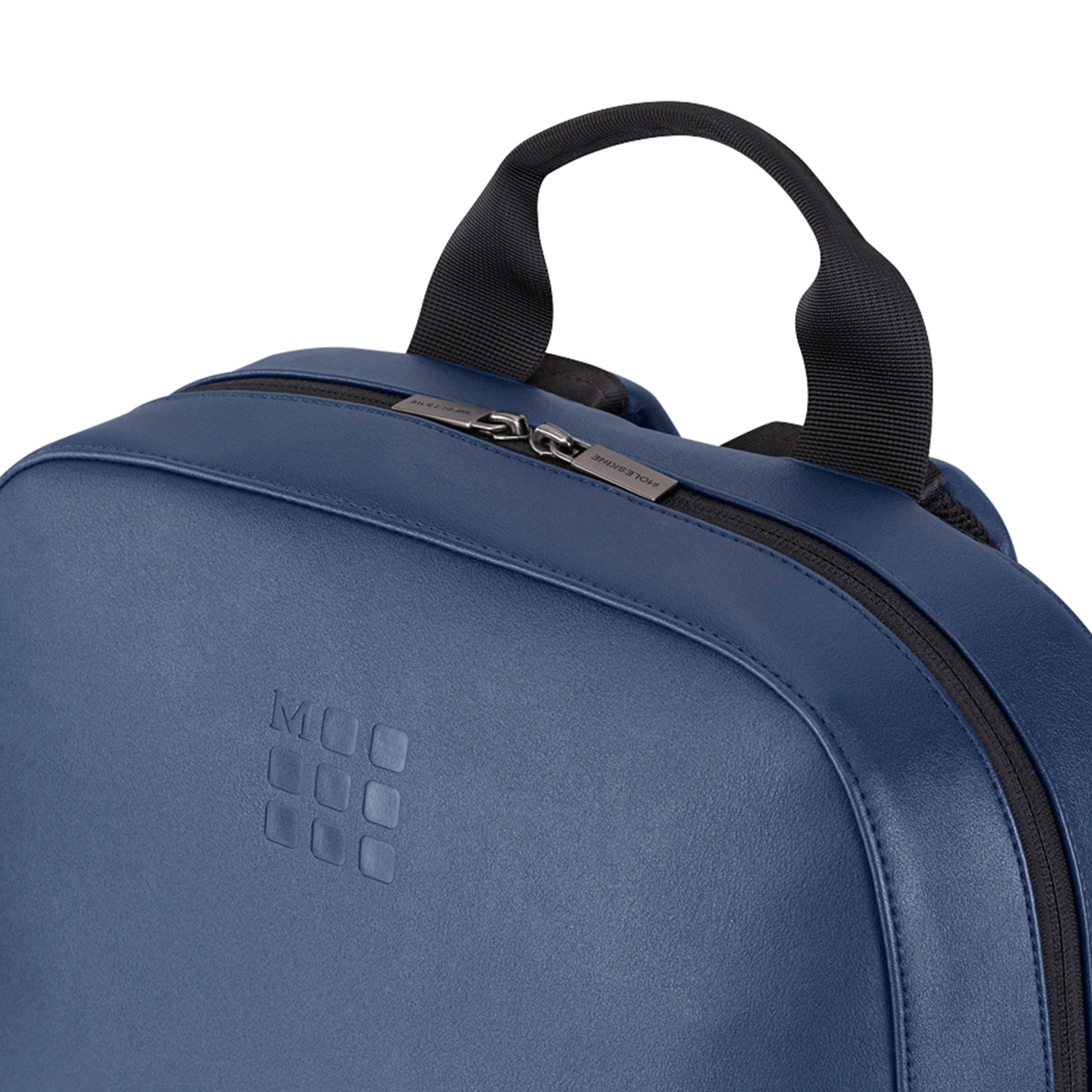 Borsa blu scuro con zip e manico. Logo Moleskine in rilievo.