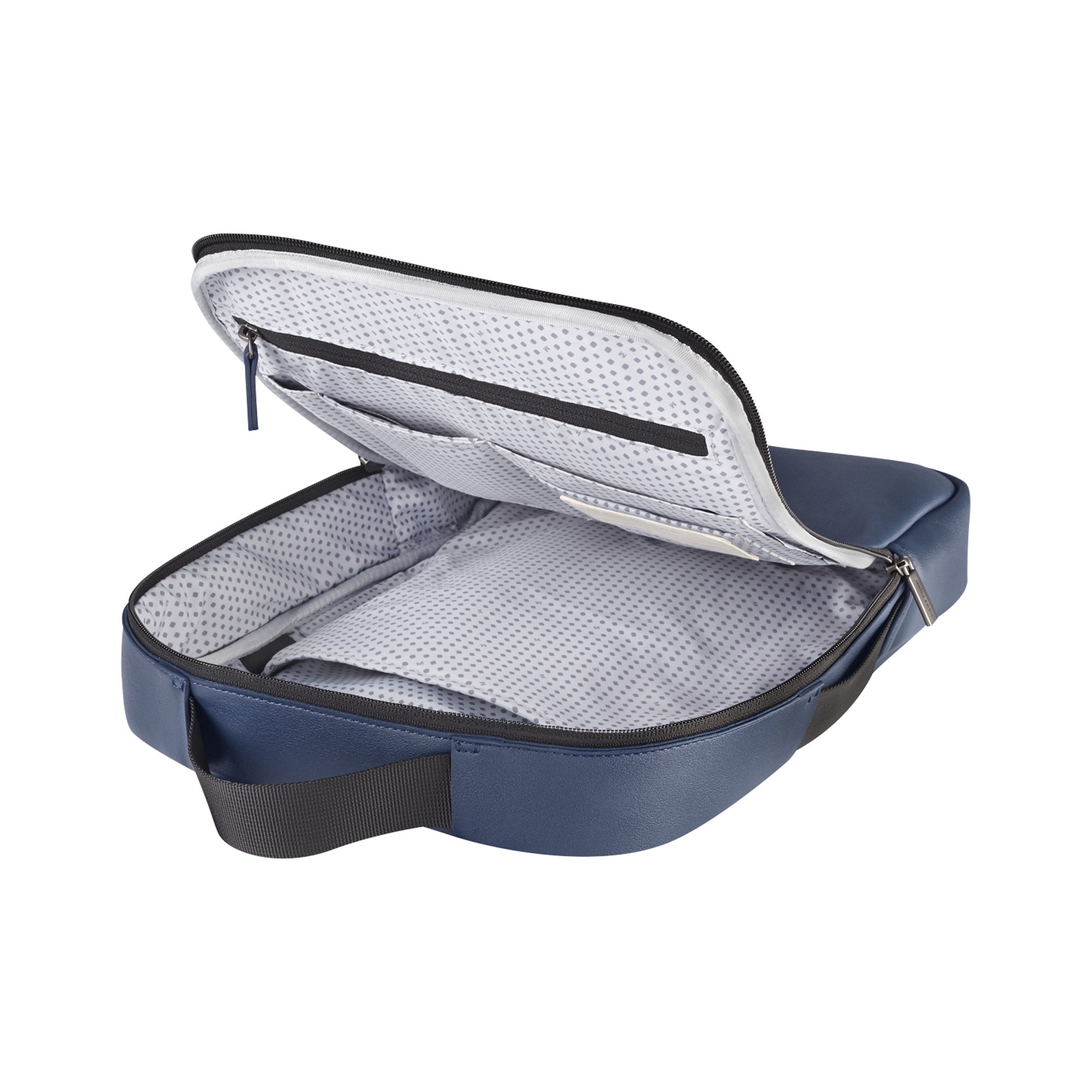 Un beauty case blu scuro con coperchio aperto, che mostra scomparti interni.