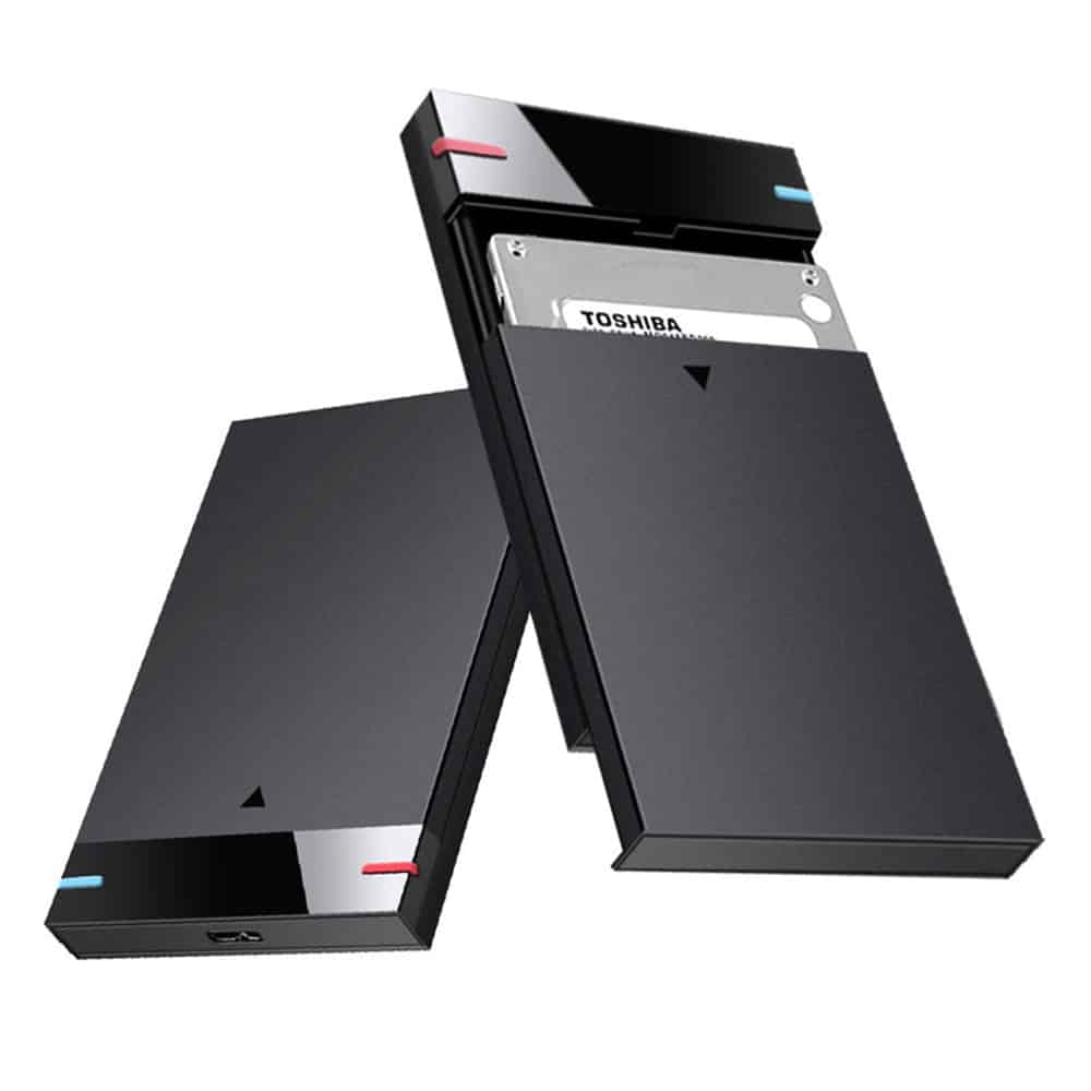 Twee zwarte externe harddiskbehuizingen met Toshiba-schijf.