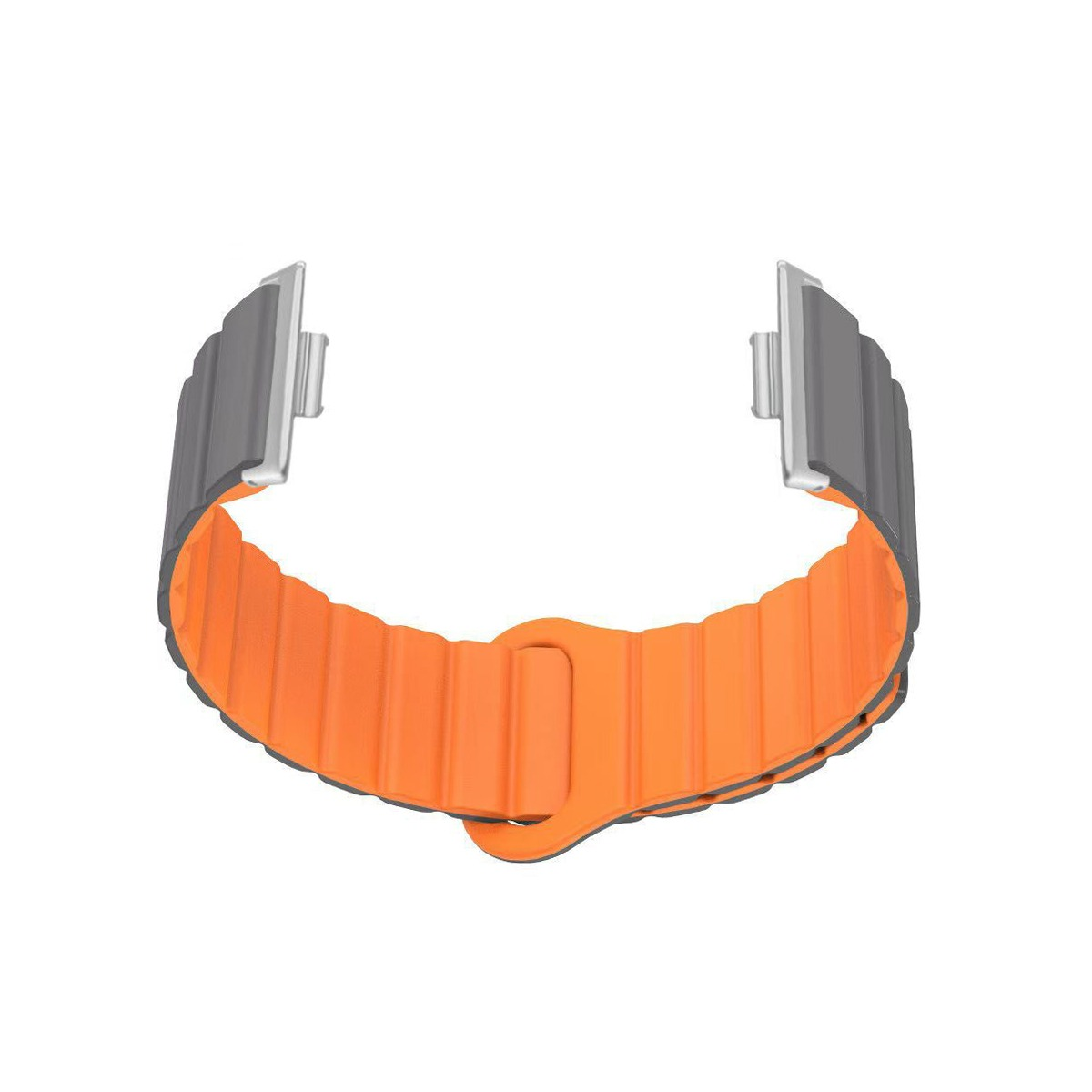 Ein orange-graues Armband mit silbernen Verbindungsstücken auf weißem Hintergrund.