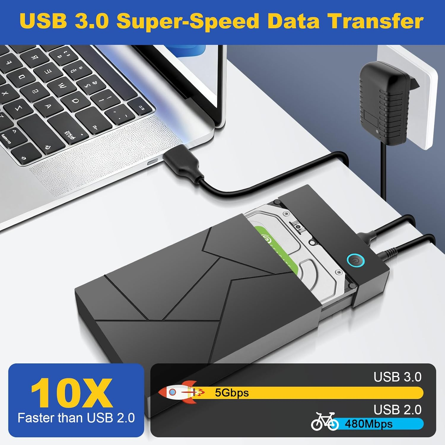Externe Festplatte an Laptop über USB 3.0 angeschlossen, zeigt schnelleren Datentransfer.